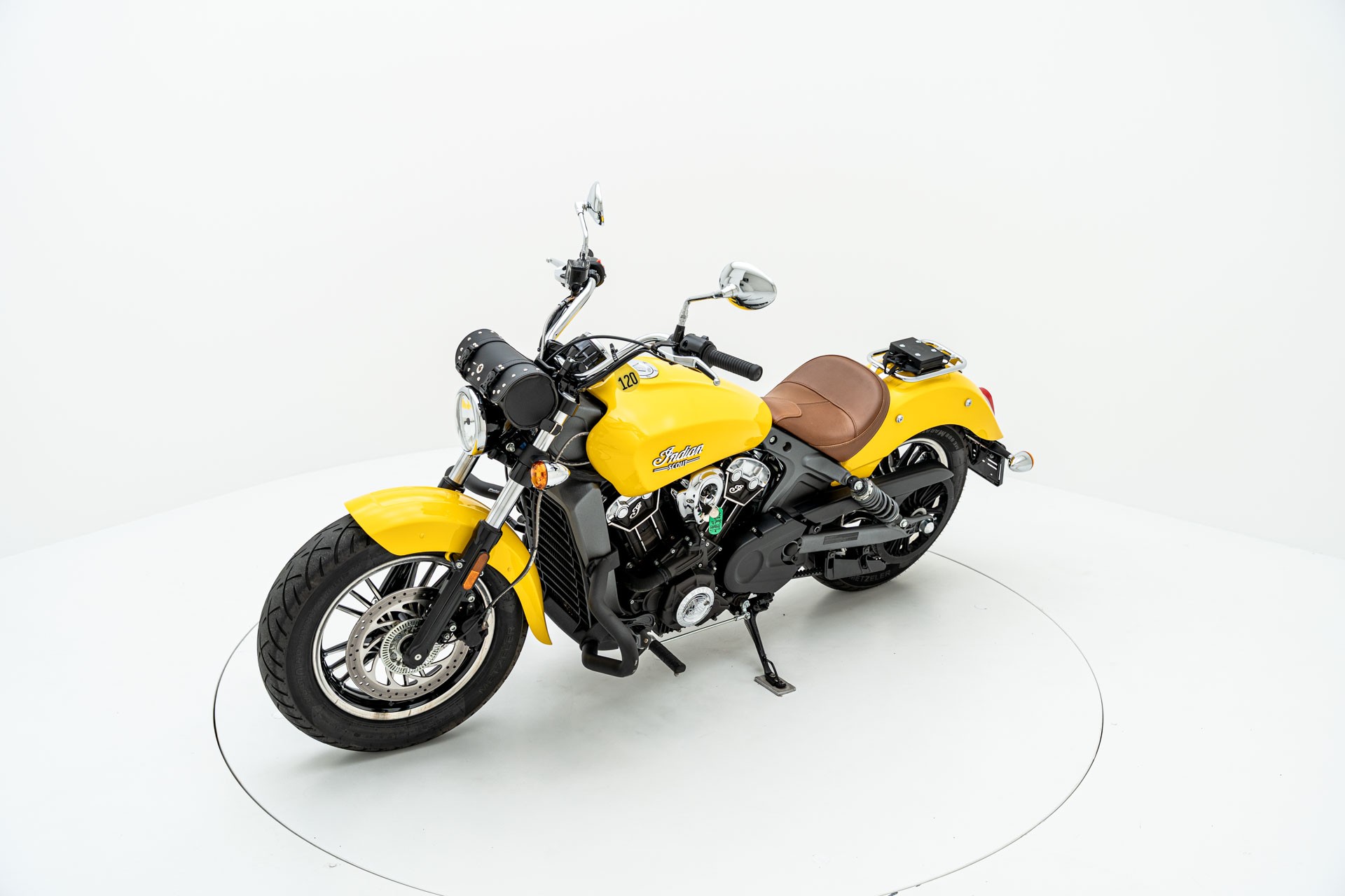 INDIAN Scout ABS-showroom-element-2