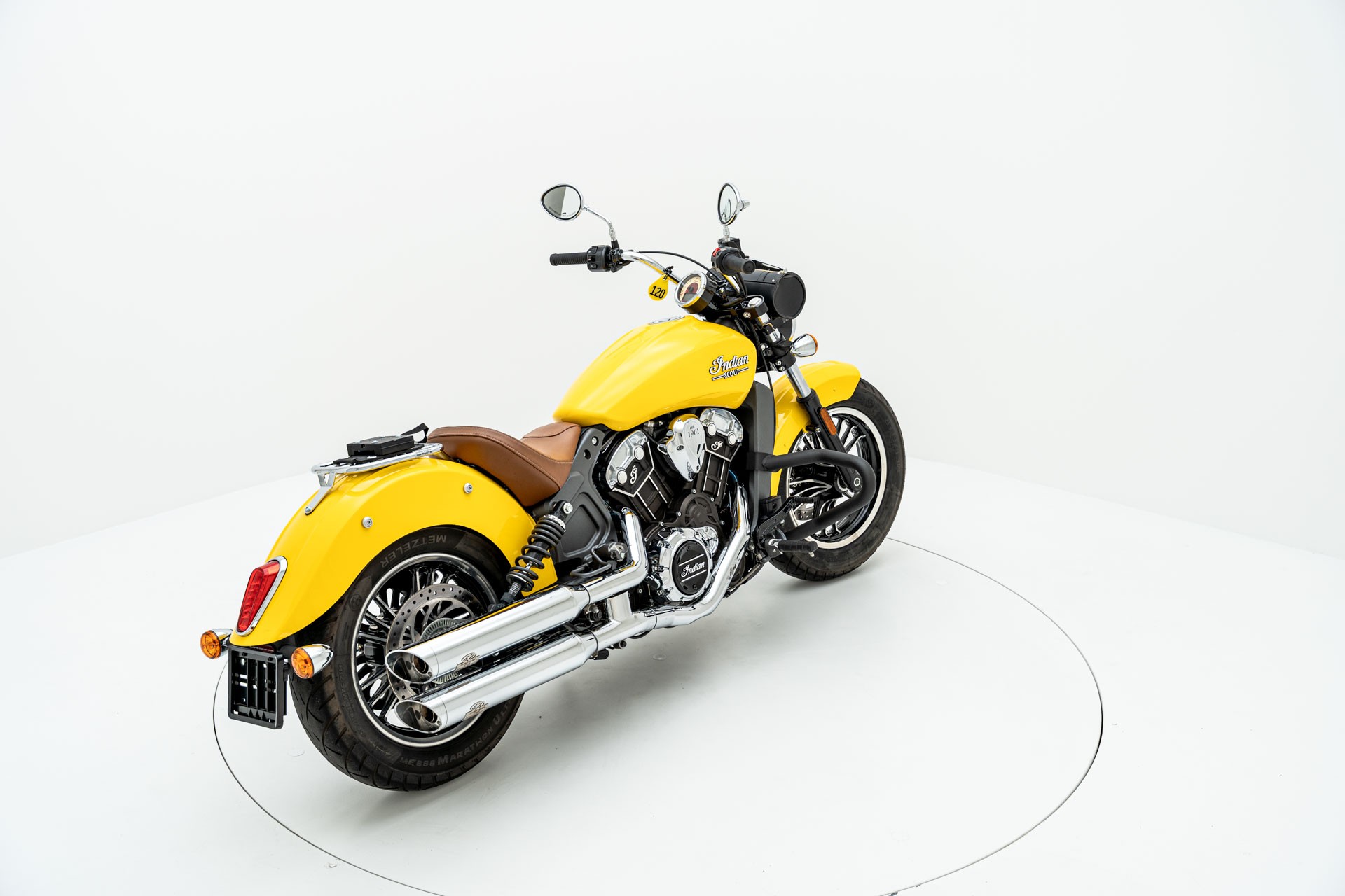 INDIAN Scout ABS-showroom-element-3