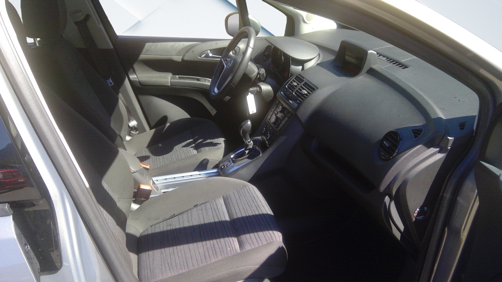OPEL Meriva 1.4 Turbo Cosmo Automatic-image-4