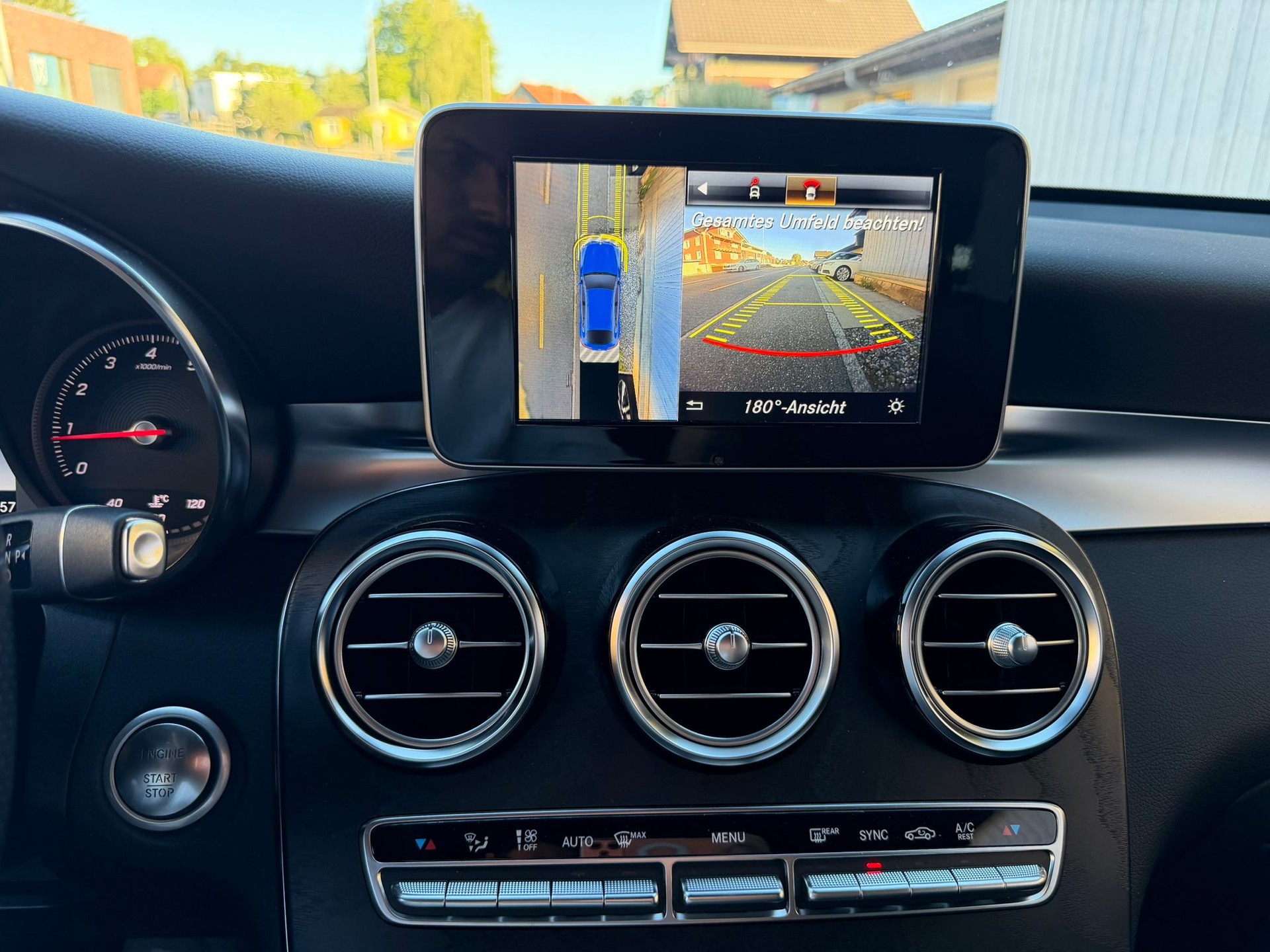 MERCEDES-BENZ GLC Coupé 250 4Matic 9G-Tronic-image-16