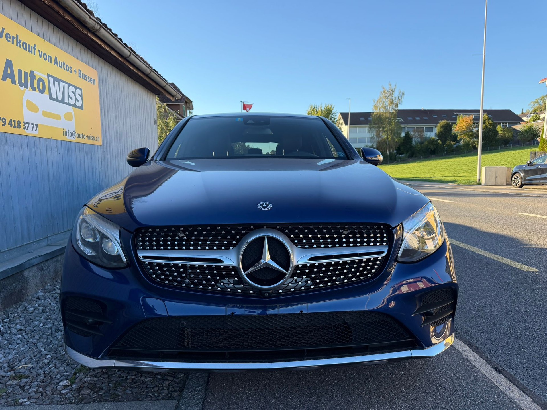 MERCEDES-BENZ GLC Coupé 250 4Matic 9G-Tronic-showroom-element-3