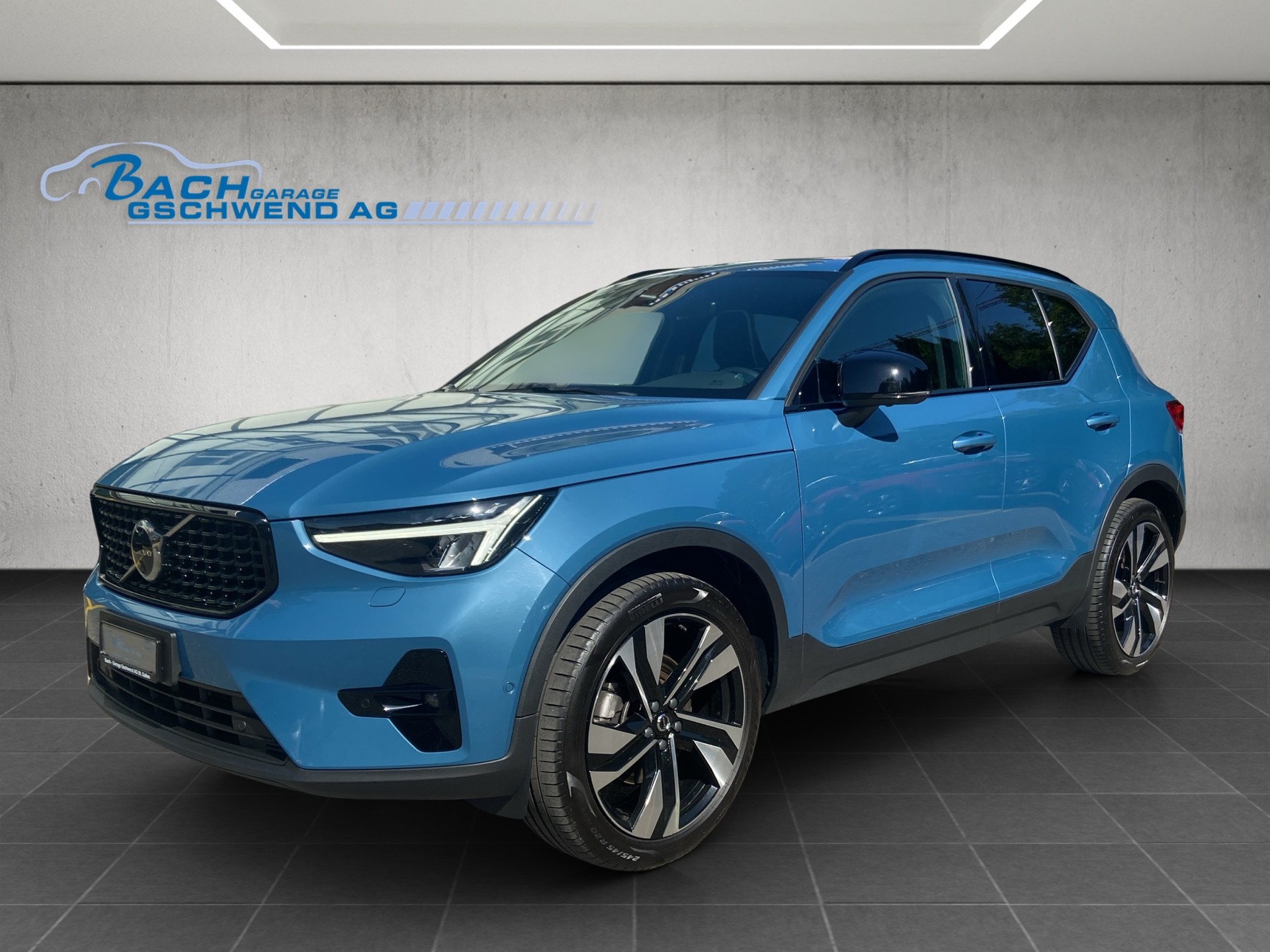 VOLVO XC40 B4 Benzin Mild Hybrid AWD Ultim. Dark DCT