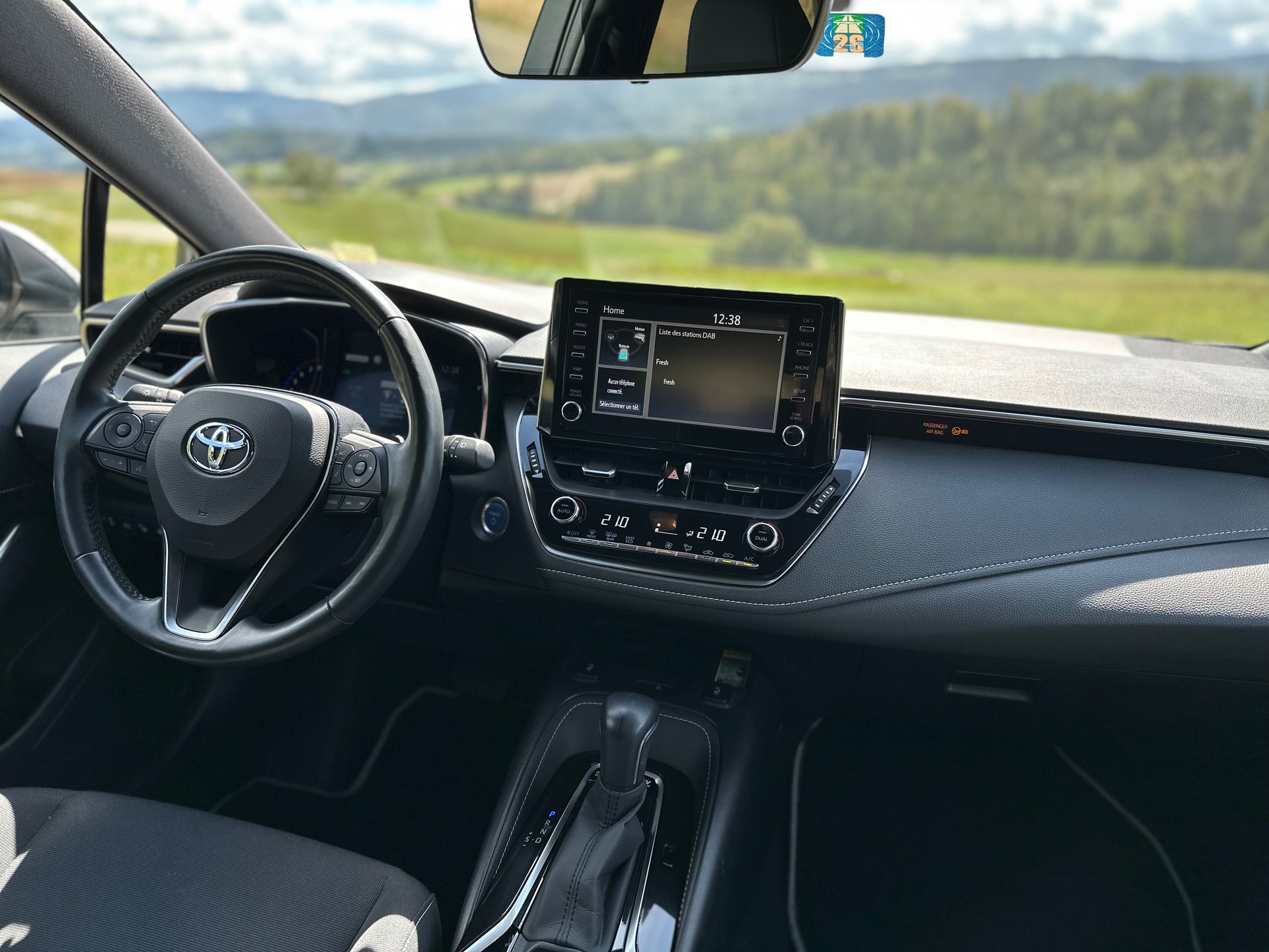 TOYOTA 2.0 HSD Style-image-3