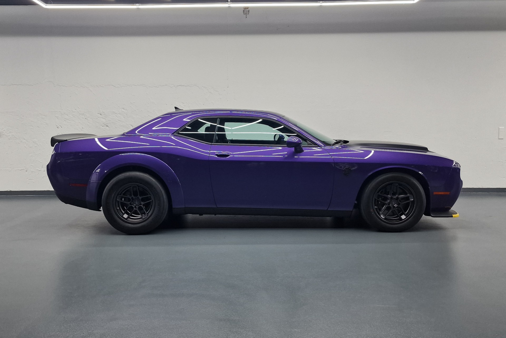 DODGE Challenger SRT DEMON 170
