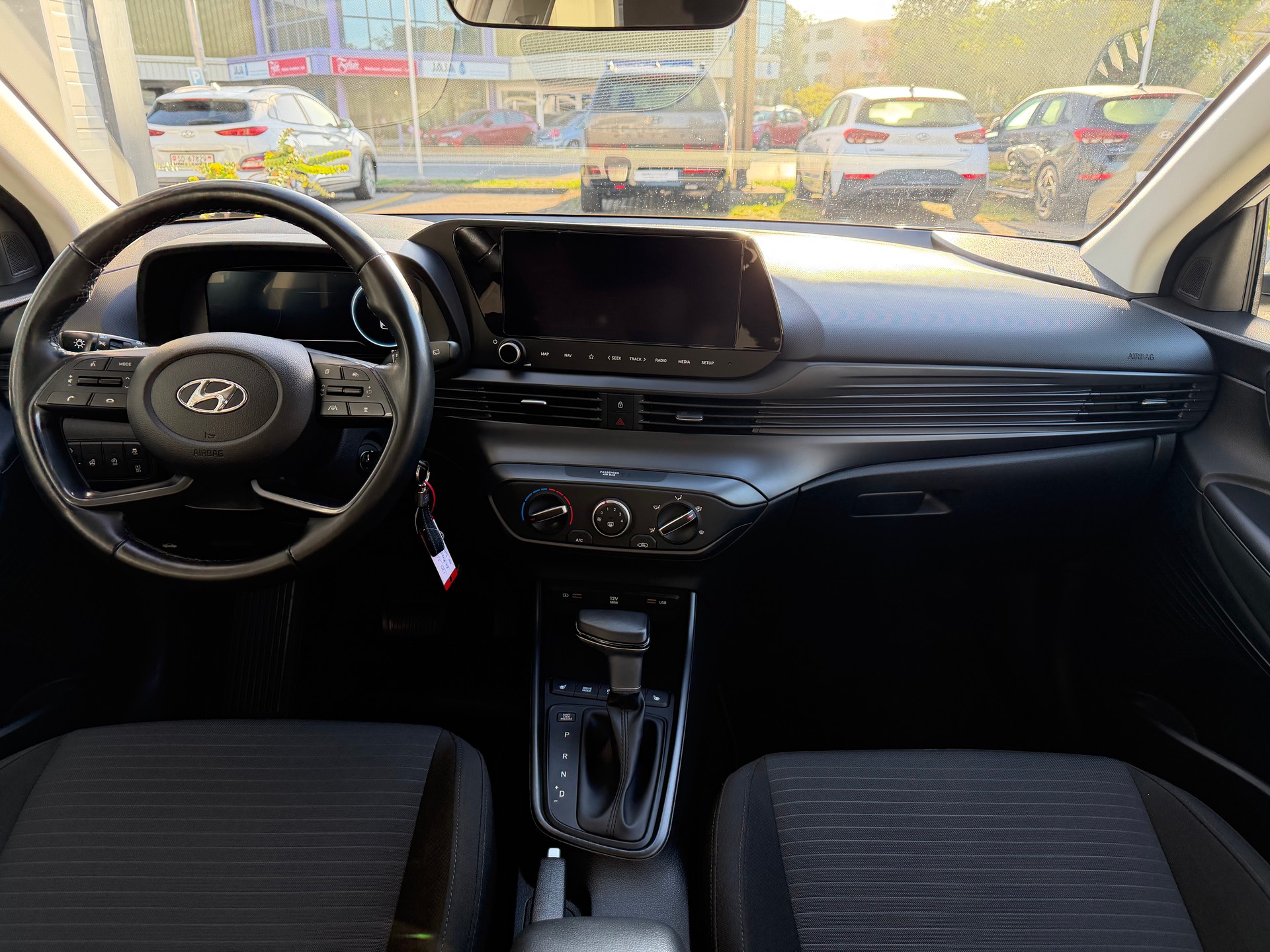 HYUNDAI i20 1.0 T-GDi Amplia DCT-image-15