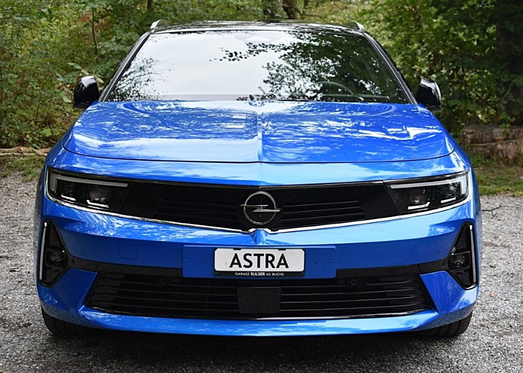 OPEL Astra Sports Tourer 1.2 T 130 Ultimate-showroom-element-1