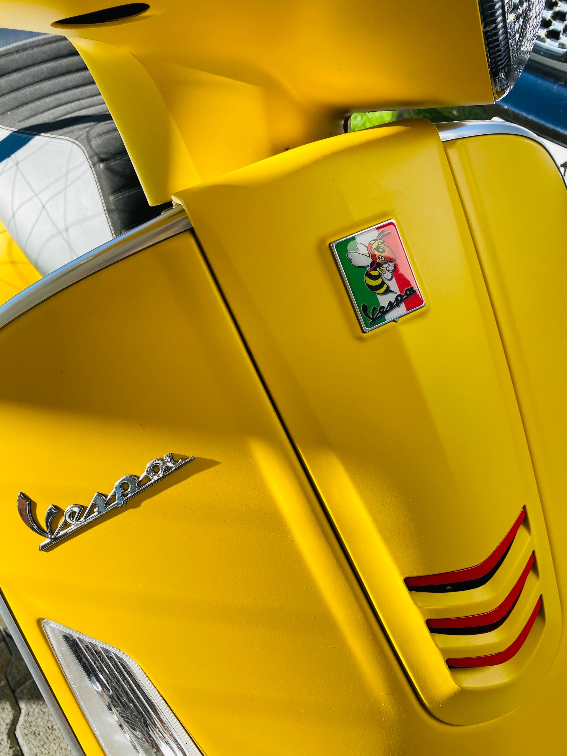 PIAGGIO Vespa GTS 125 i.e ABS-image-5