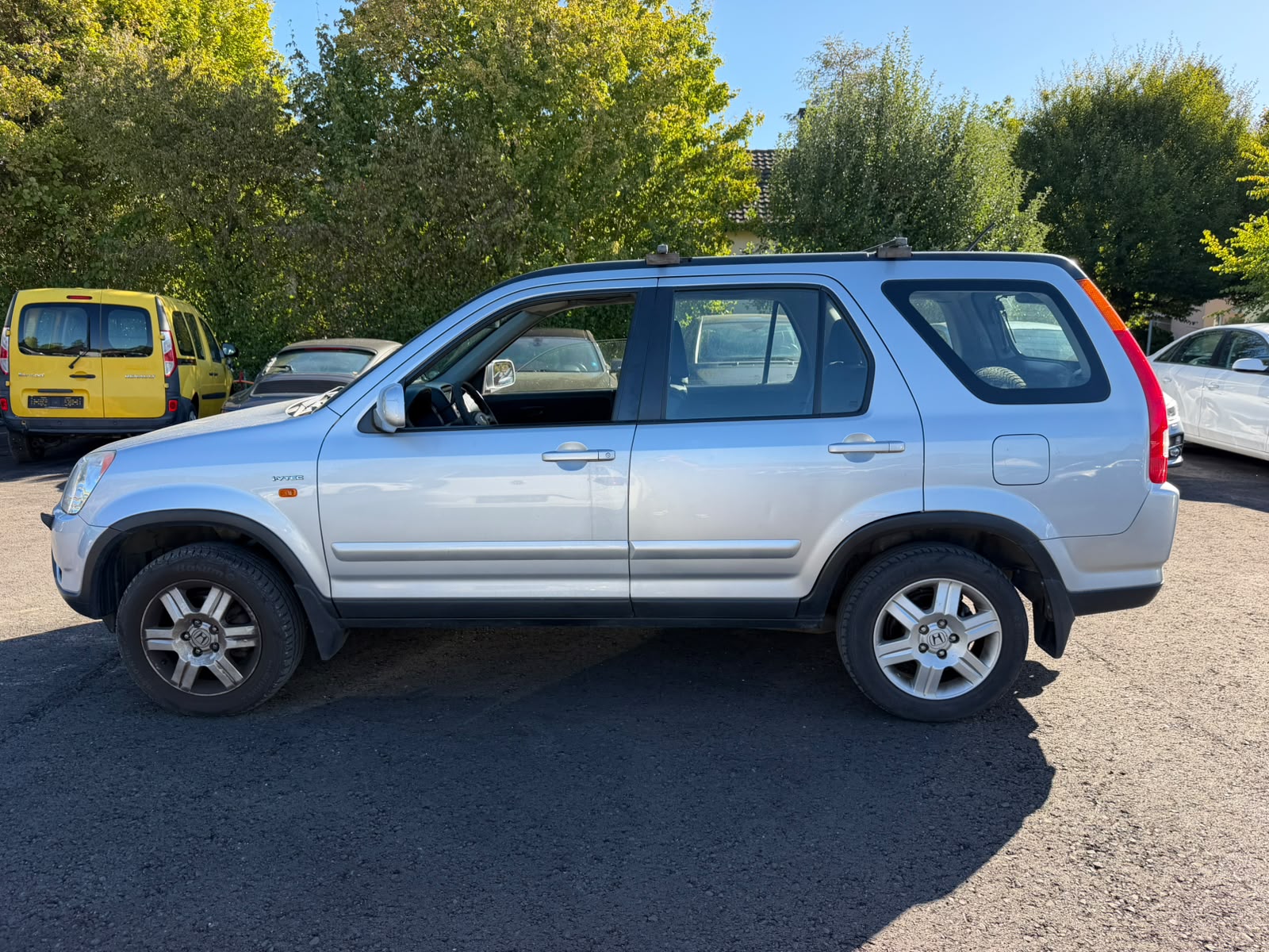 HONDA CR-V 2.0 4WD LS-showroom-element-1