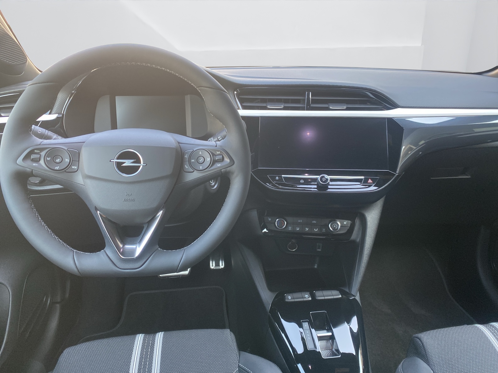 OPEL Corsa 1.2 T Hybrid Viva-image-15