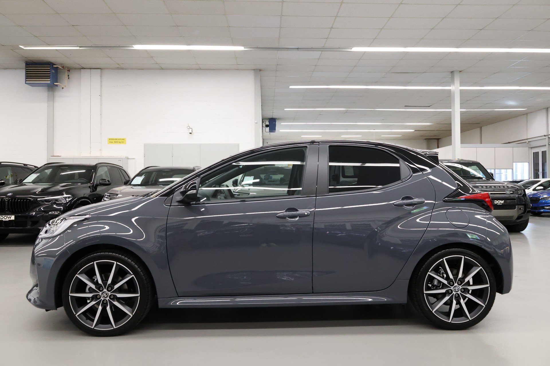 TOYOTA Yaris 1.5 VVT-i HSD GR Sport-image-11
