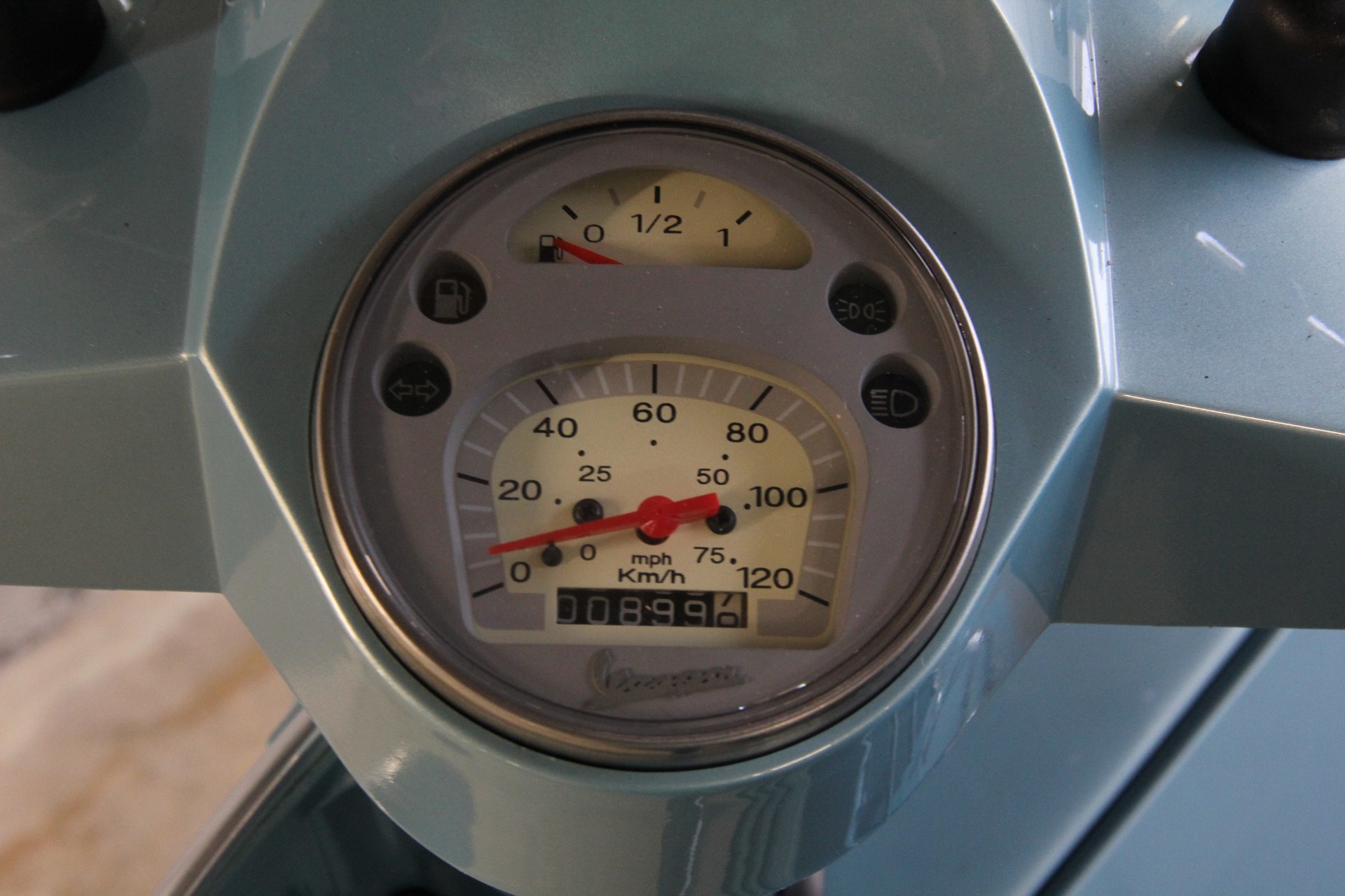 PIAGGIO Vespa PX 125 70° Anniversary-image-11