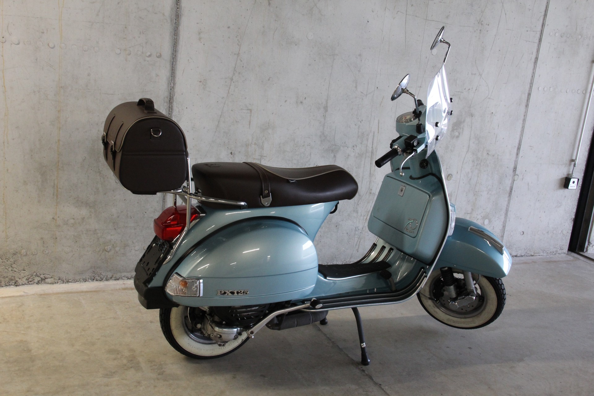PIAGGIO Vespa PX 125 70° Anniversary-image-8
