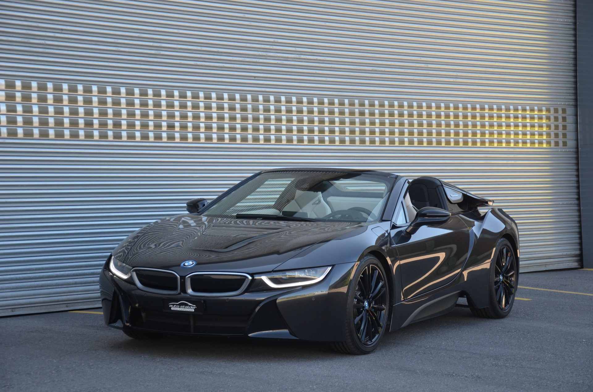 BMW i8 Roadster
