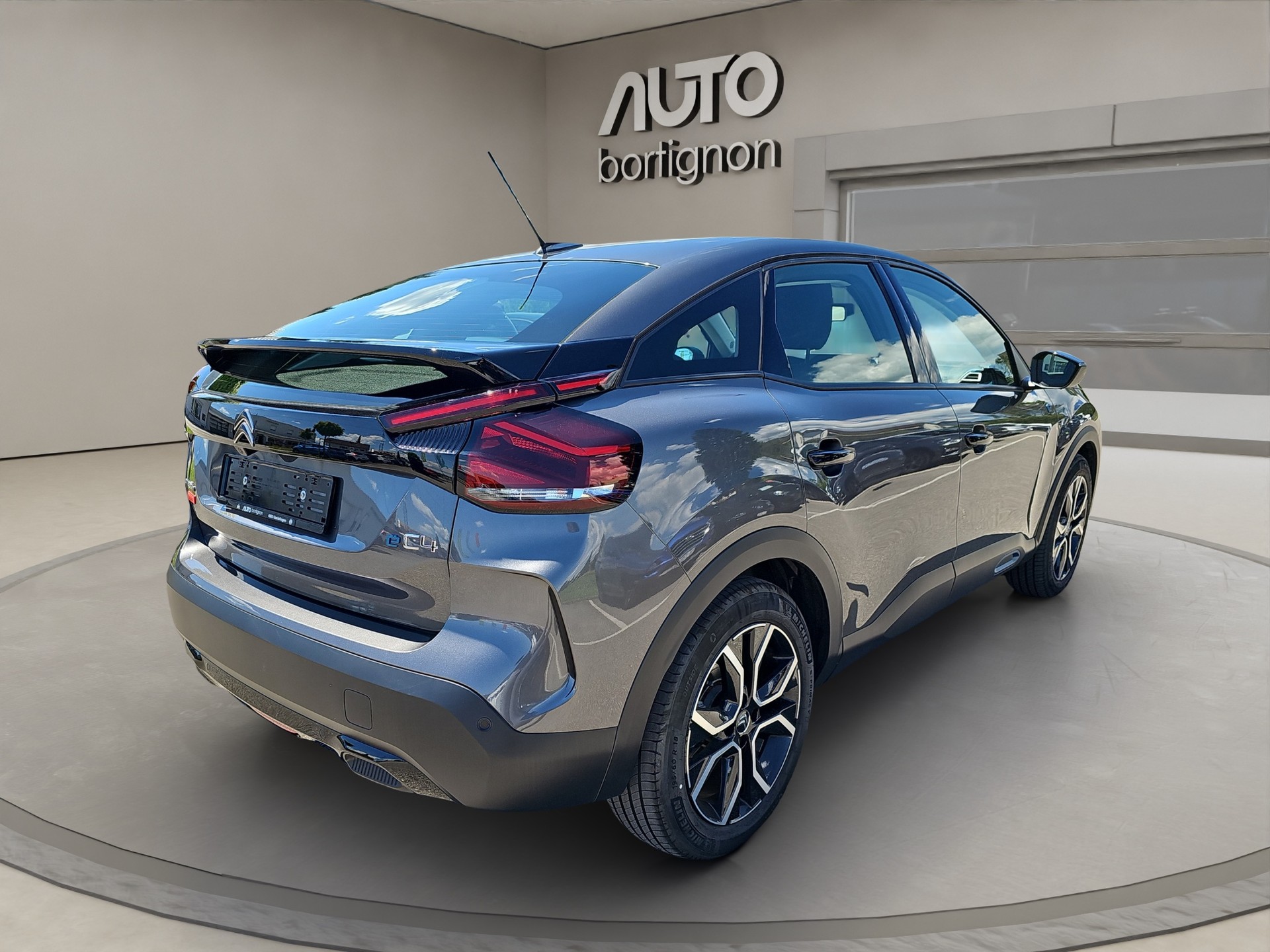 CITROEN C4 Electric Swiss Edition-image-4