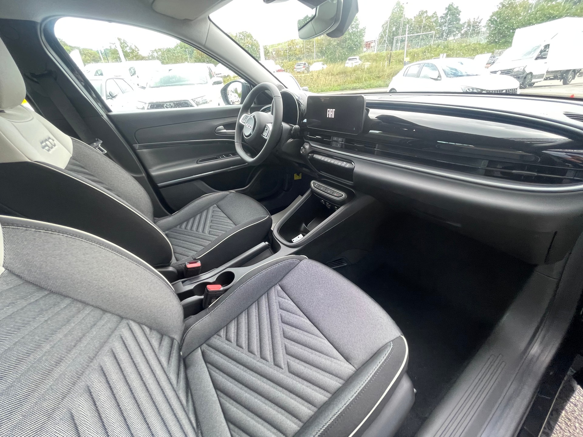 FIAT 600h MildHybrid Cult-image-9