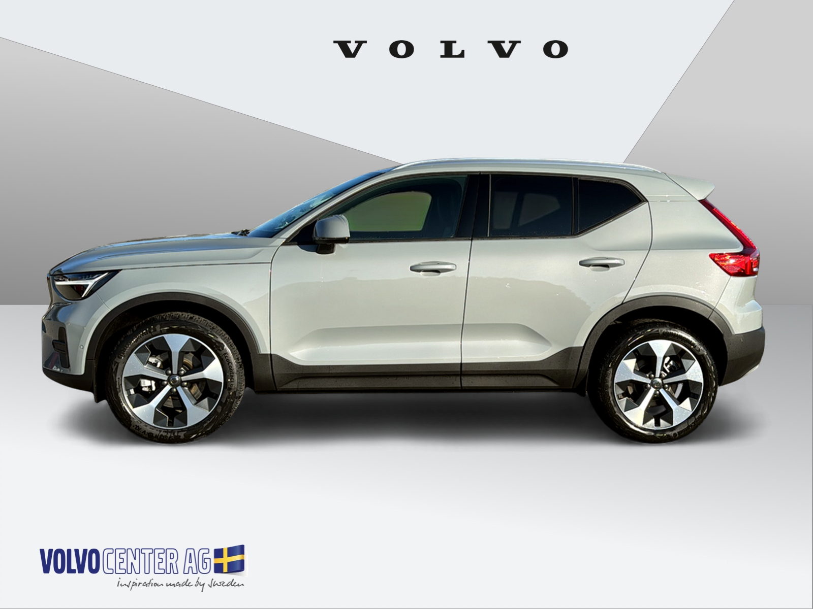 VOLVO XC40 2.0 B3 MH XCITE-showroom-element-1