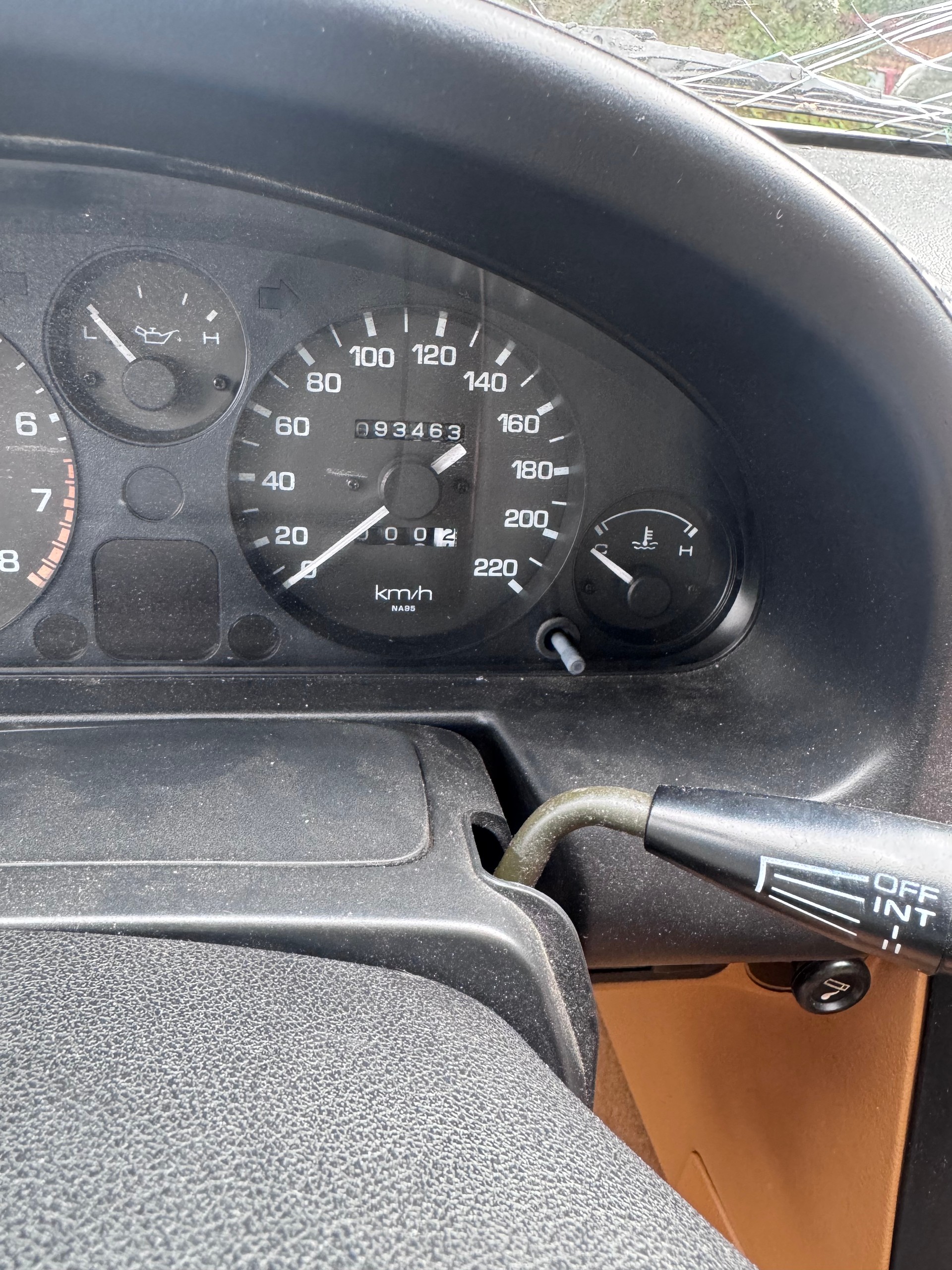 MAZDA MX-5 1.6i-16-image-11