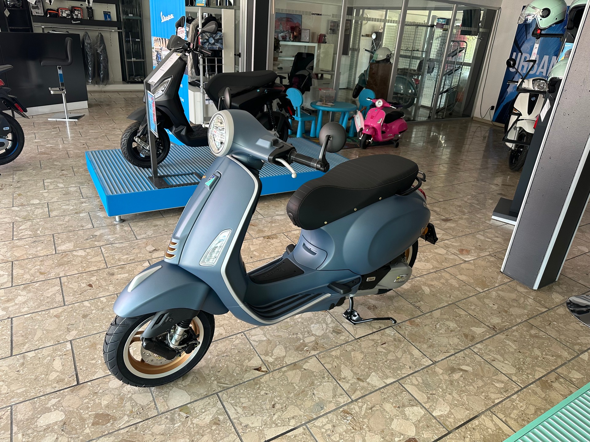 PIAGGIO Vespa 125 Primavera ABS-image-7