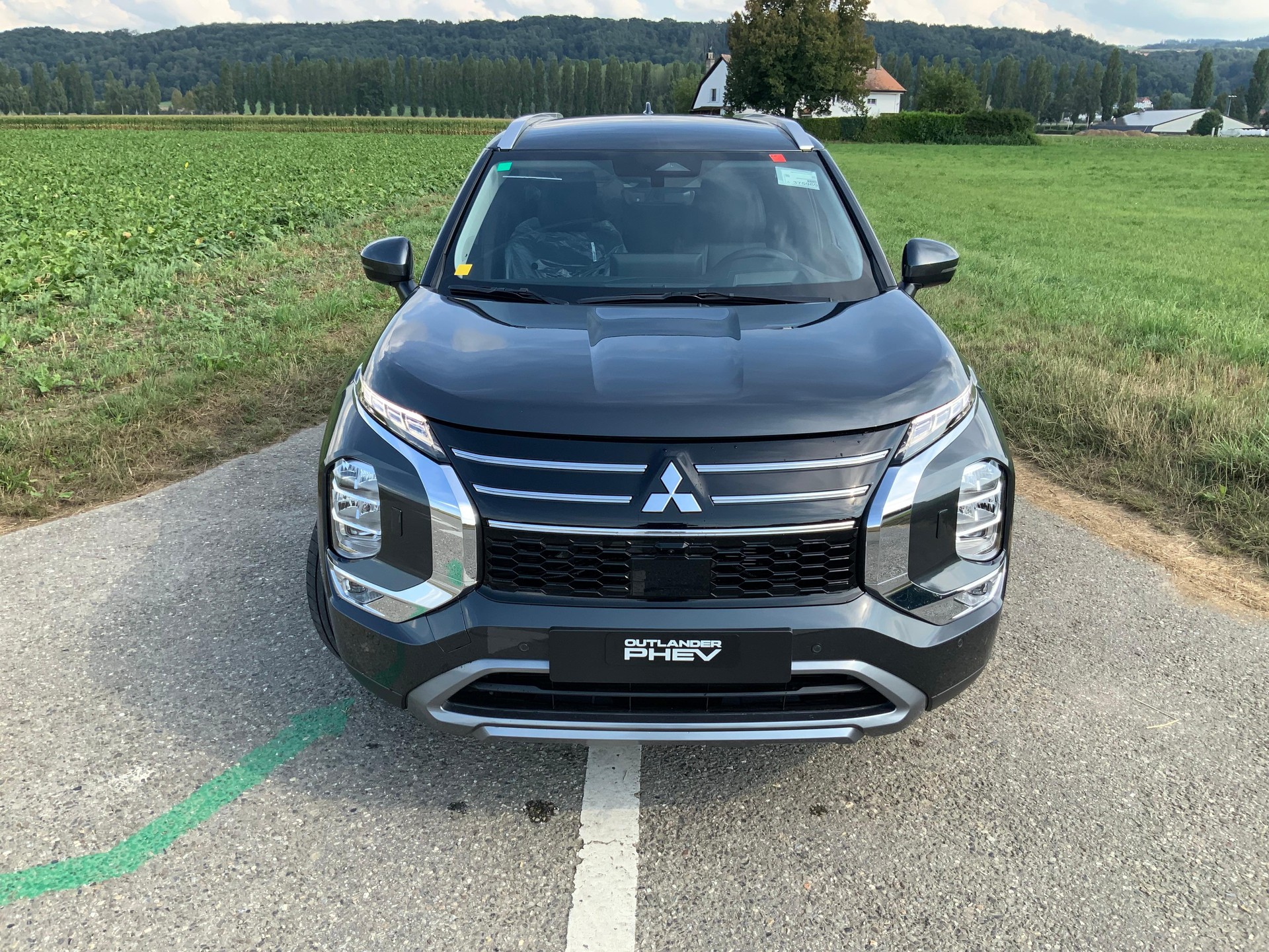 MITSUBISHI Outlander 2.4 PHEV Intense 4x4-image-9