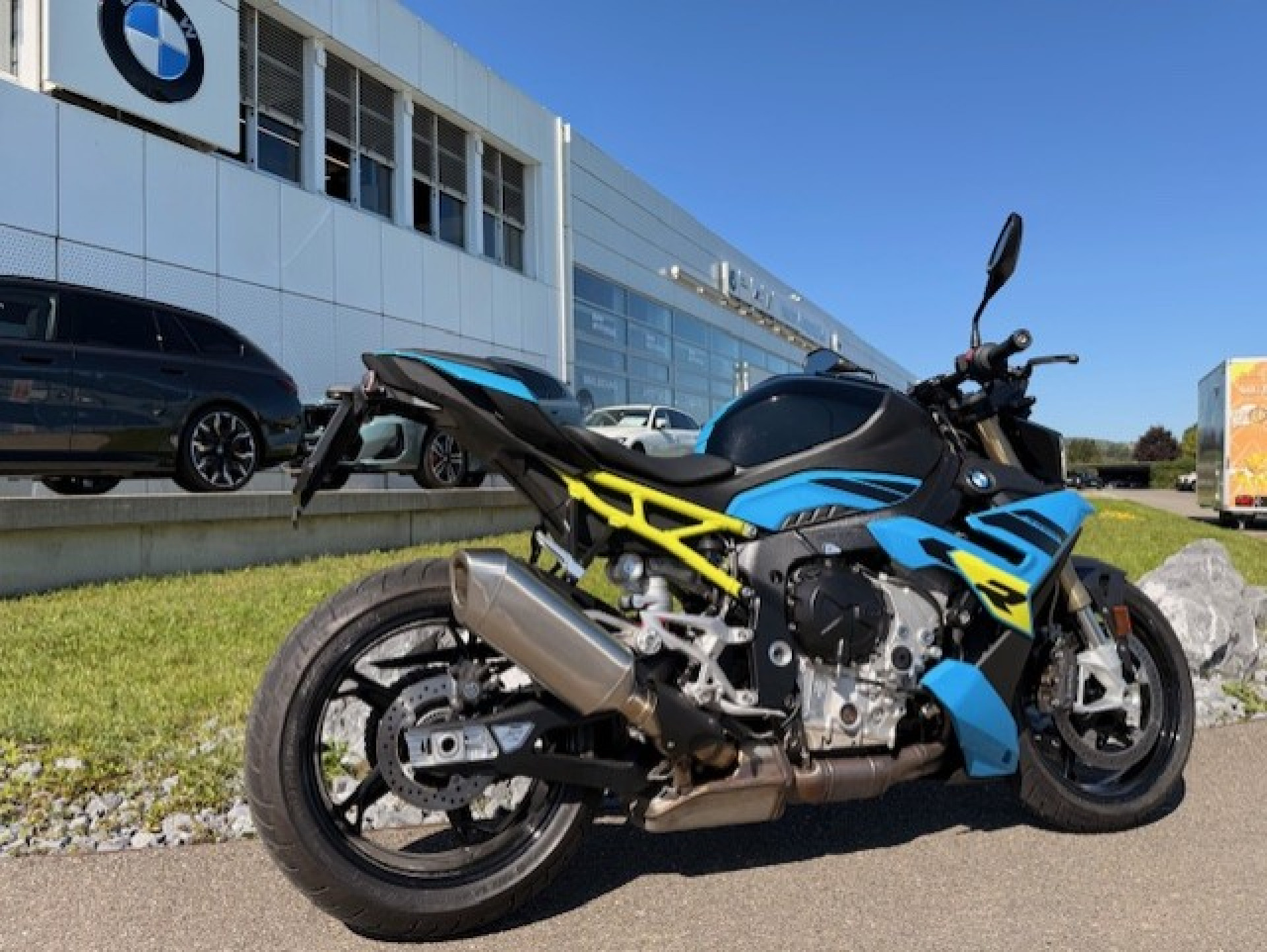 BMW S 1000 R Sport-image-2