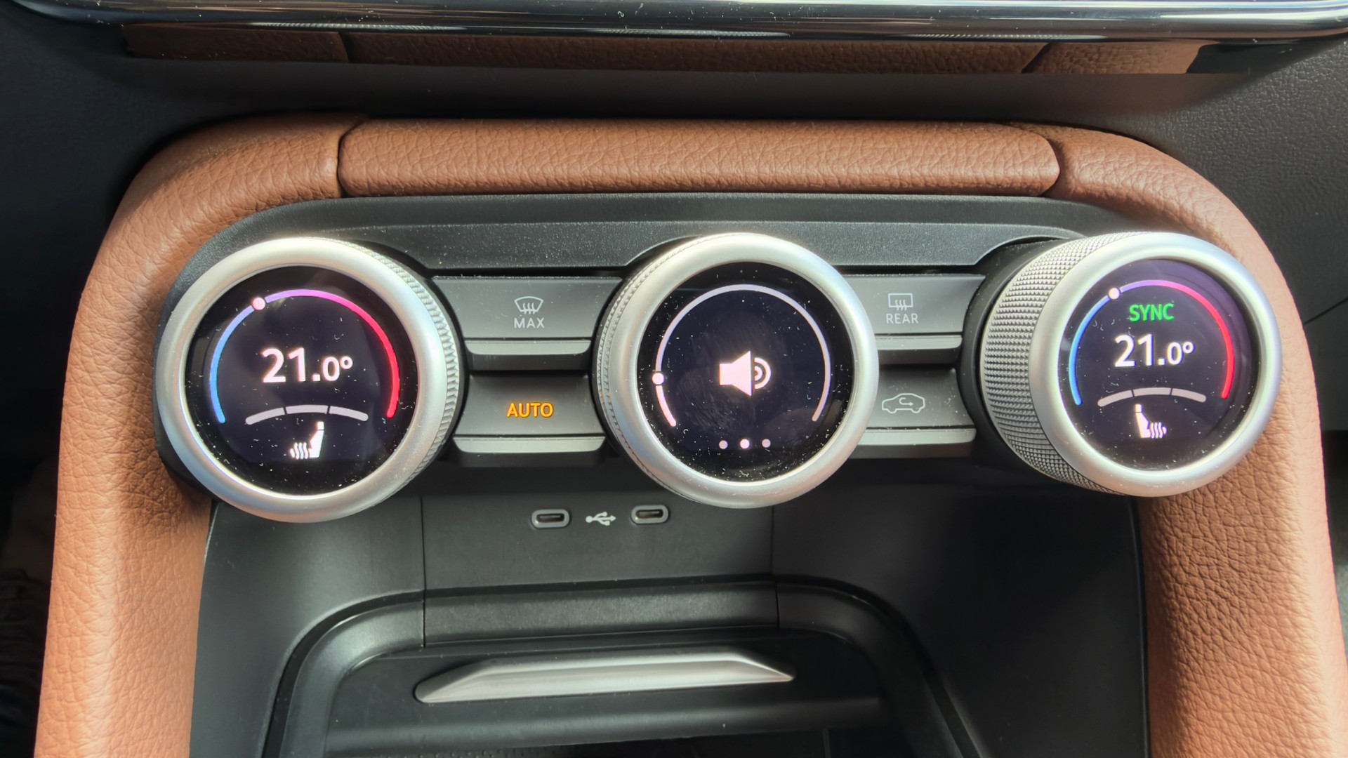 SKODA Kodiaq 2.0 TDI Selection-image-8
