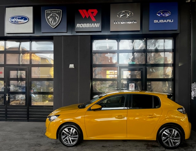 PEUGEOT 208 1.2 PureTech Allure EAT8