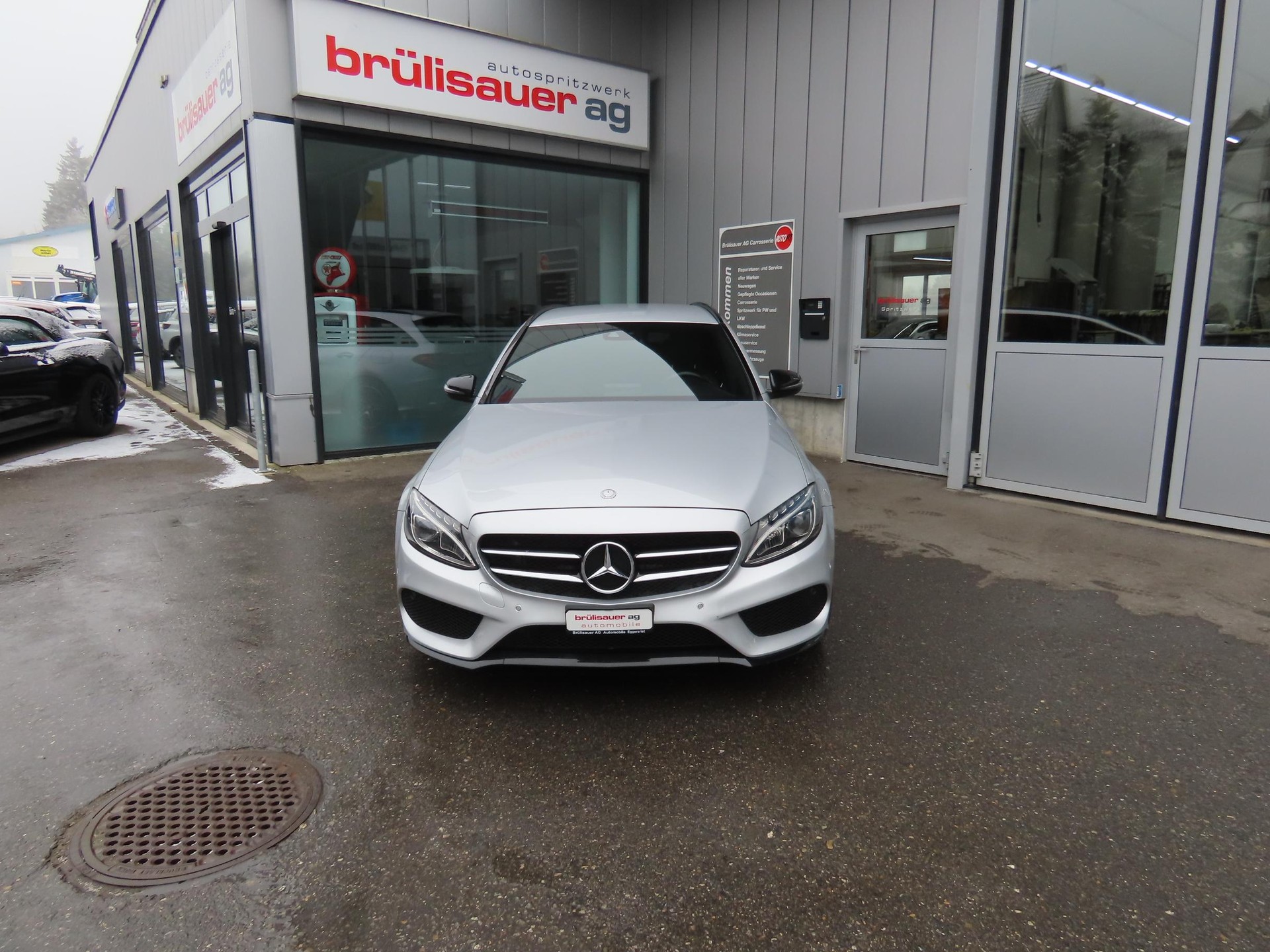 MERCEDES-BENZ C 250 d AMG Line 4m Kombi-showroom-element-1