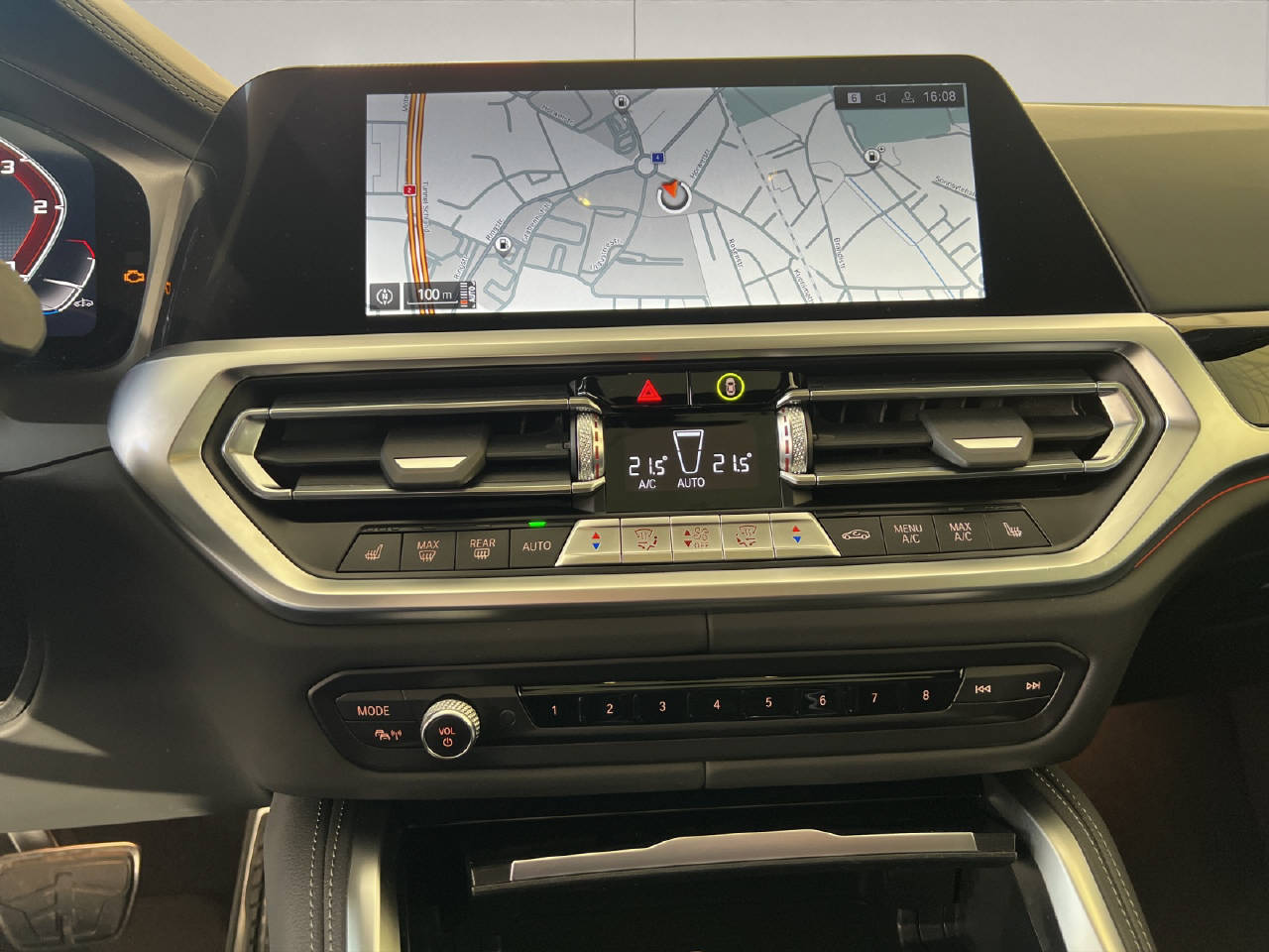 BMW M440d xDrive Coupé-image-15