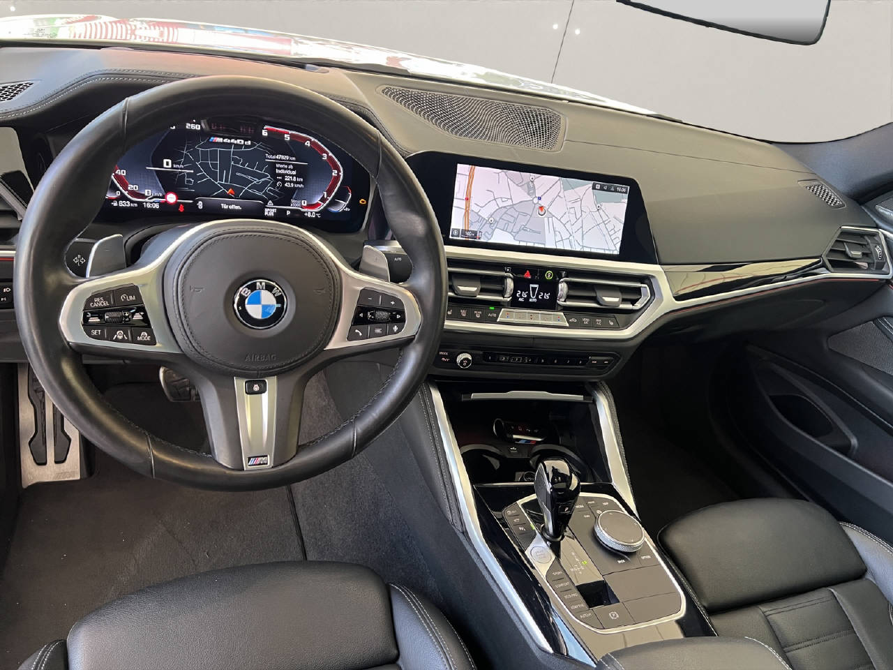 BMW M440d xDrive Coupé-image-10
