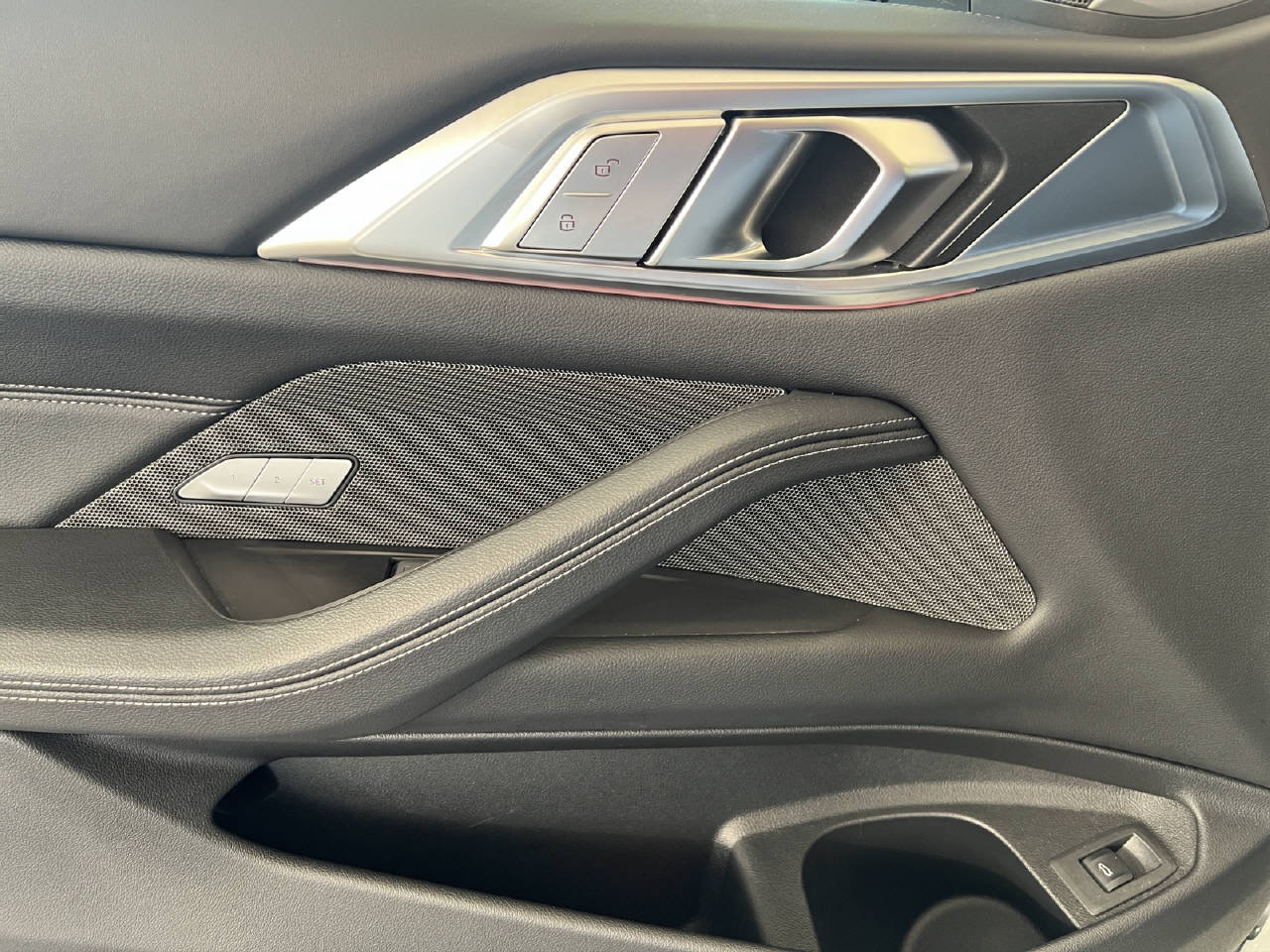 BMW M440d xDrive Coupé-image-19