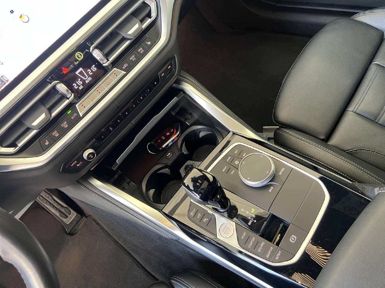 BMW M440d xDrive Coupé-image-17
