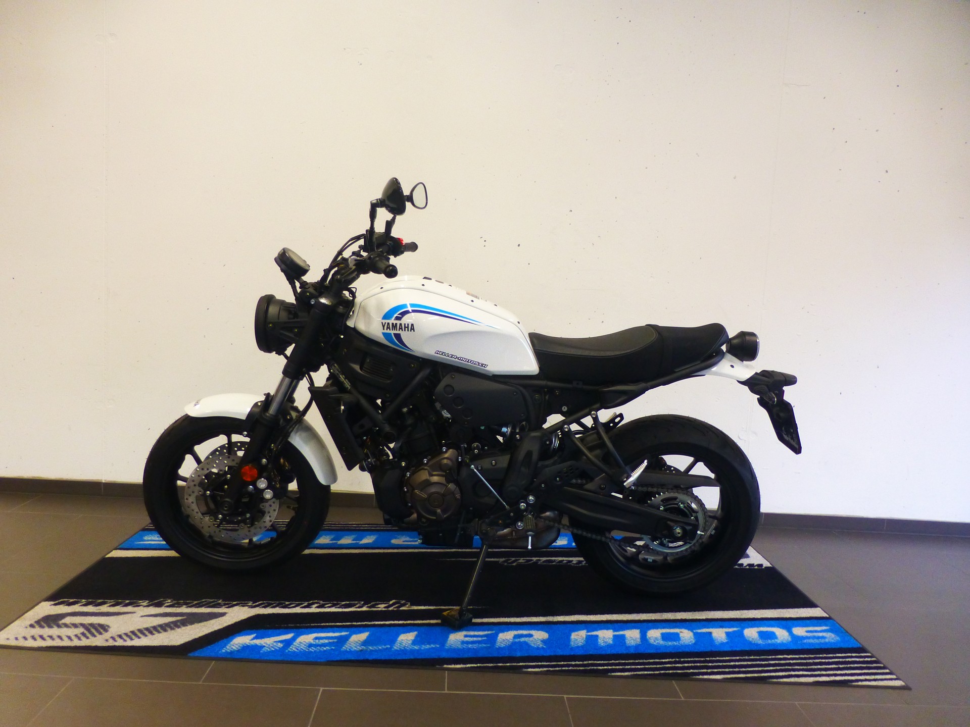 YAMAHA XSR 700 (35kW)-image-2