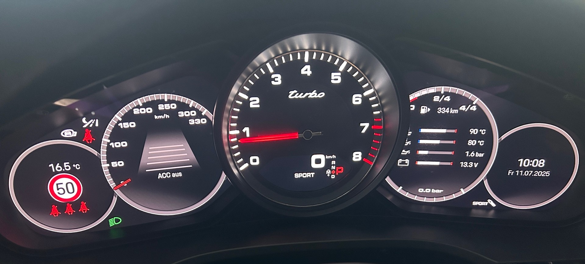 PORSCHE Cayenne Turbo *CH Fahrzeug*Nachtsichtkamera*Carbon Paket*Abstandregeltempomat*-image-15