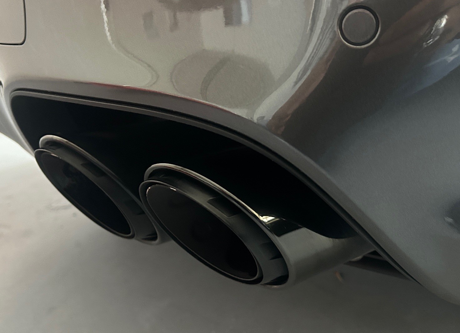 PORSCHE Cayenne Turbo *CH Fahrzeug*Nachtsichtkamera*Carbon Paket*Abstandregeltempomat*-image-24