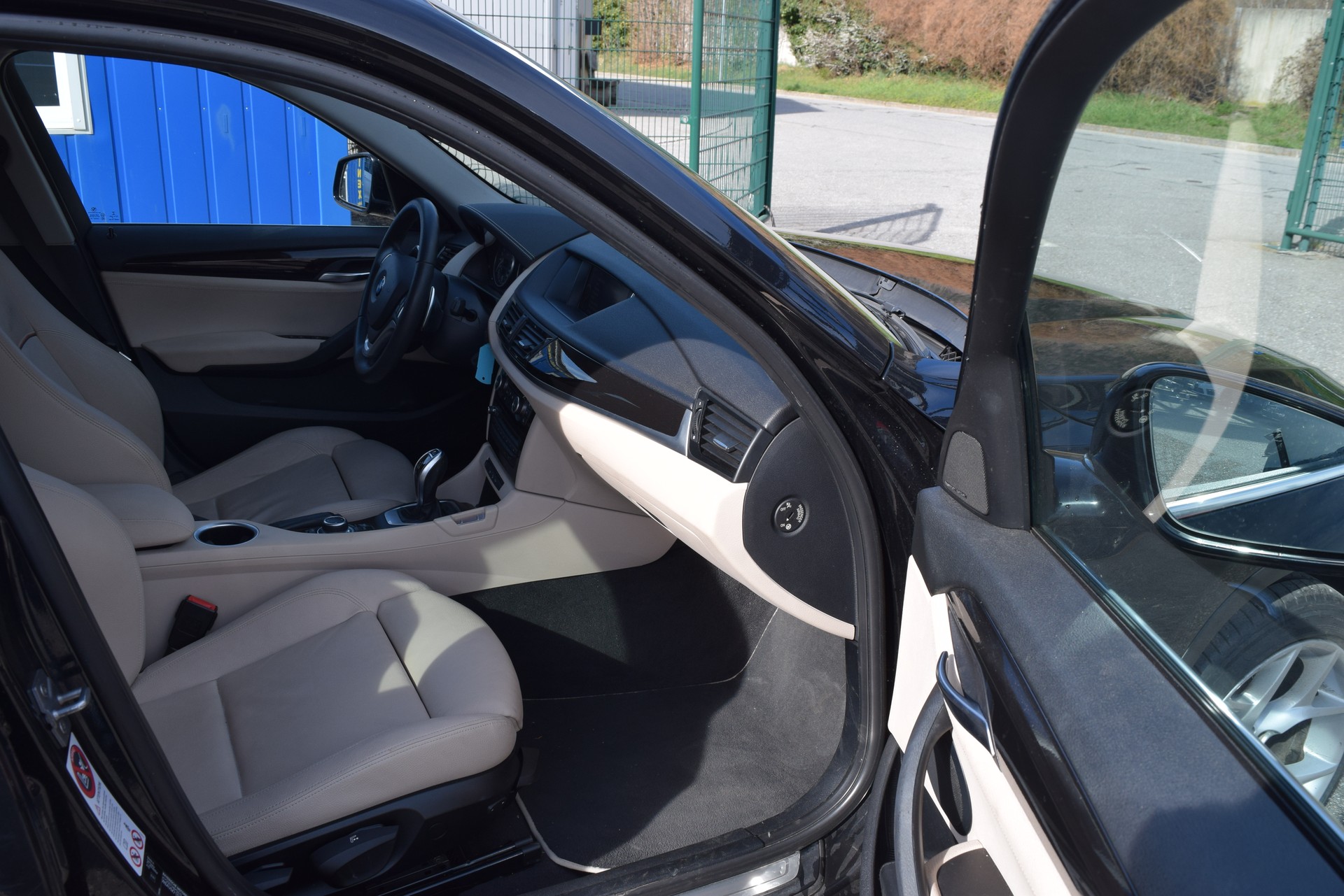 BMW X1 xDrive 25d Steptronic-image-9