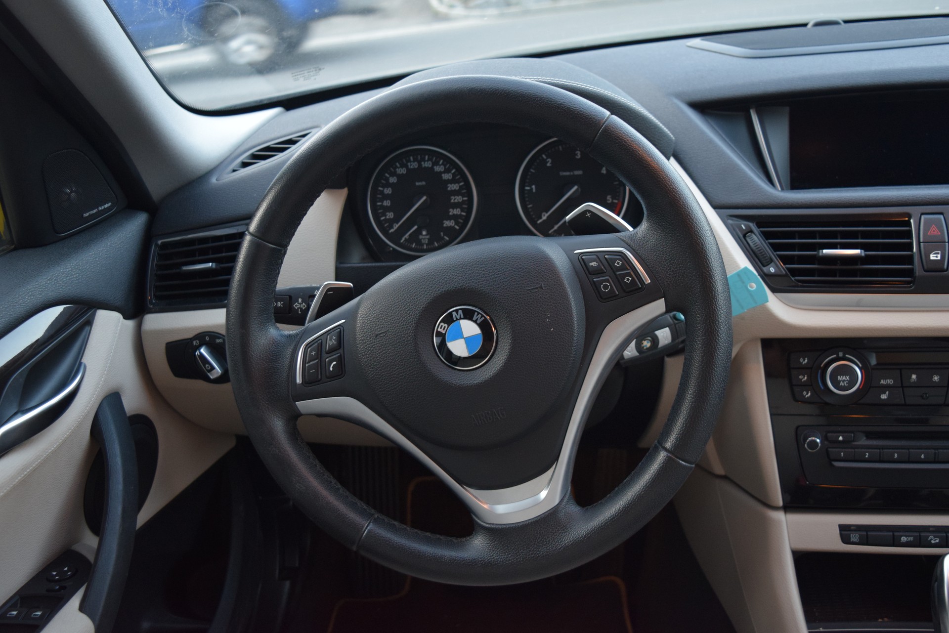 BMW X1 xDrive 25d Steptronic-image-13