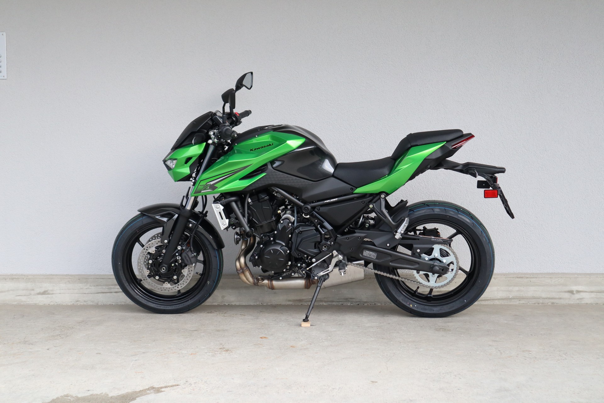 KAWASAKI Z 650 S-image-3