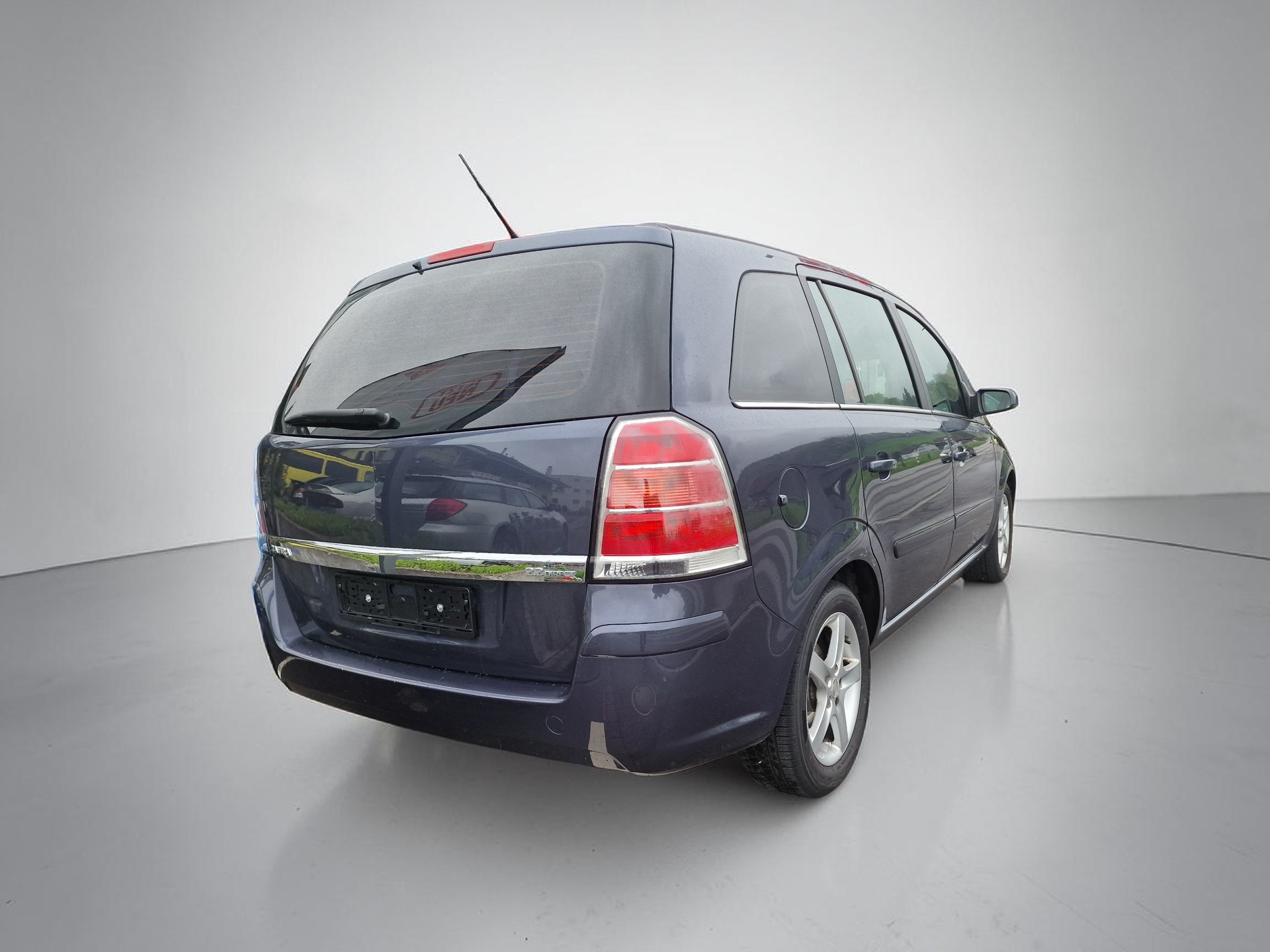 OPEL Zafira 2.2i 16V Cosmo 12Mt Gara Neu MFK-image-5