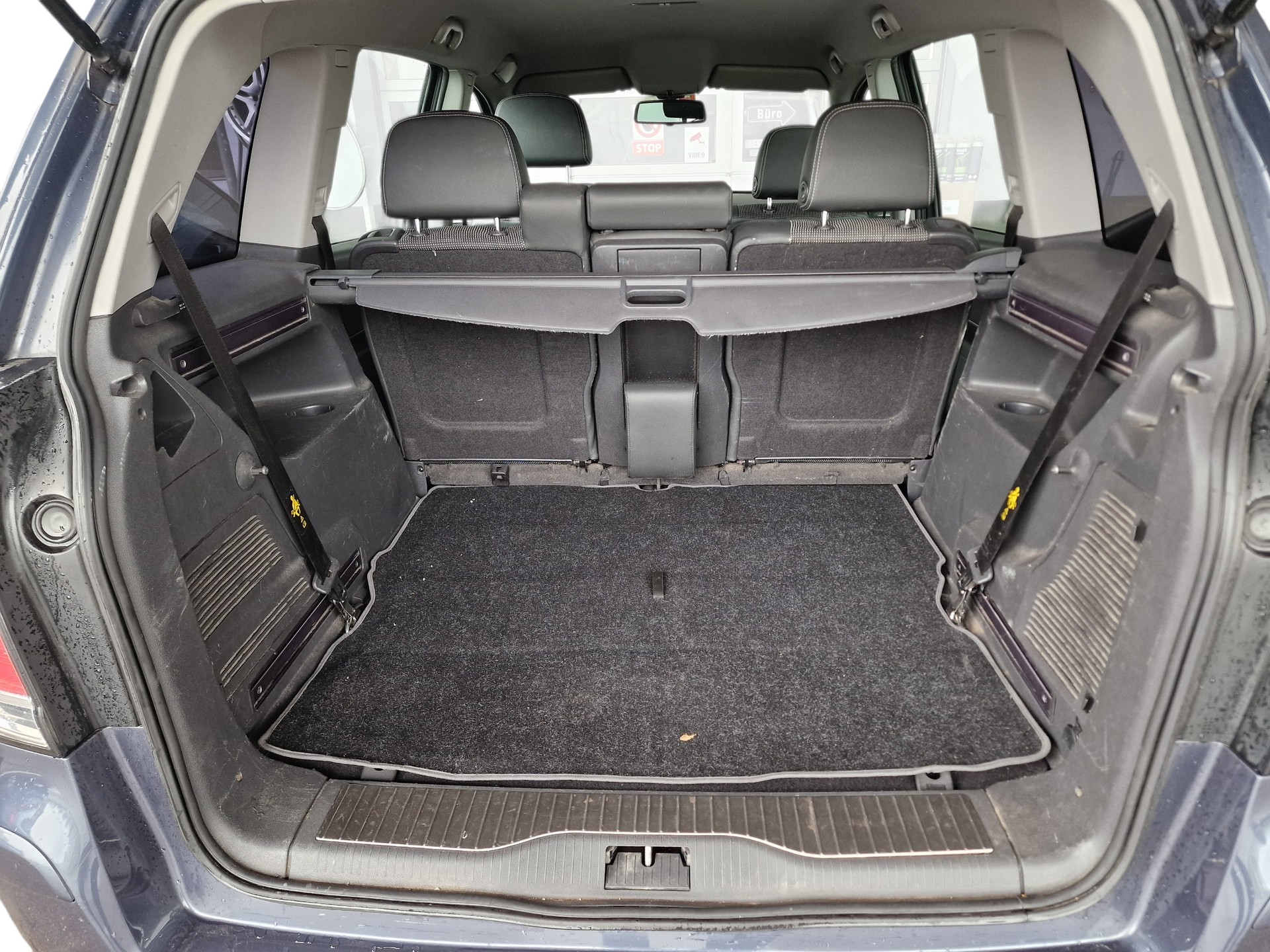 OPEL Zafira 2.2i 16V Cosmo 12Mt Gara Neu MFK-image-19