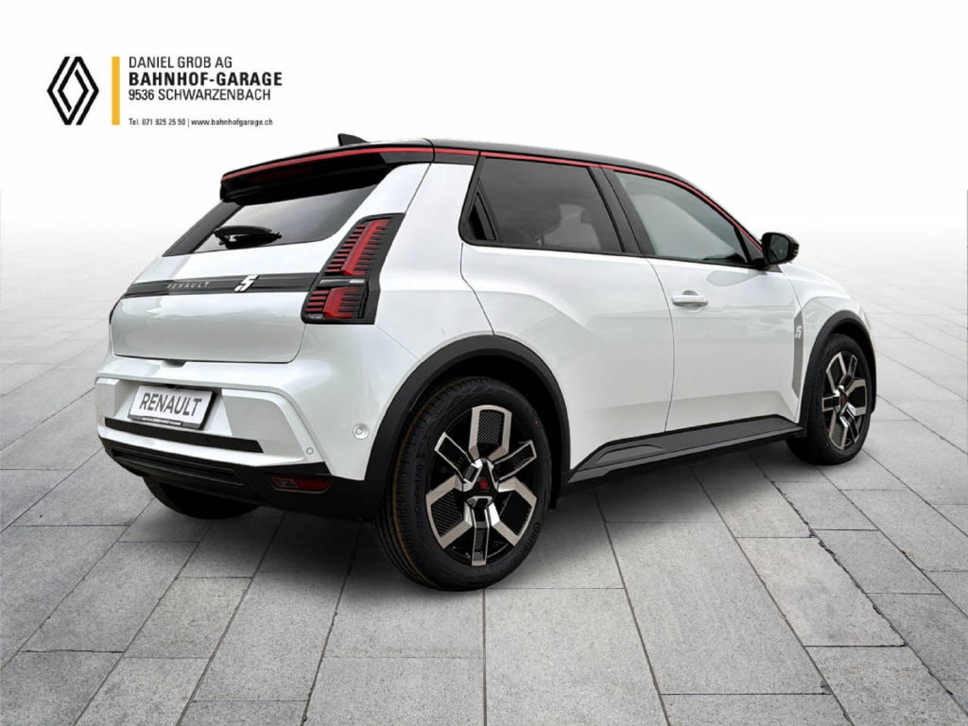 RENAULT R5 E-Tech Comfort Range techno-image-5
