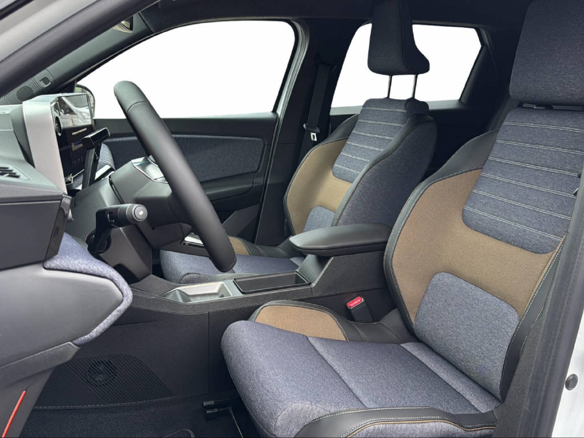 RENAULT R5 E-Tech Comfort Range techno-image-10