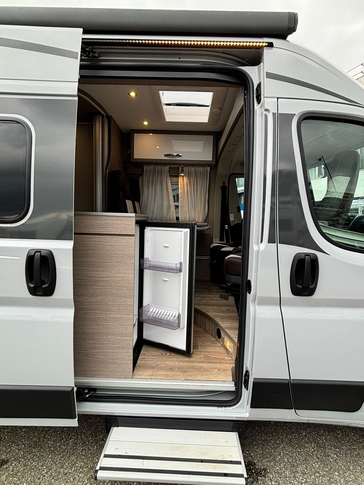 PÖSSL Roadstar 600 L Citroen 180PS-image-8