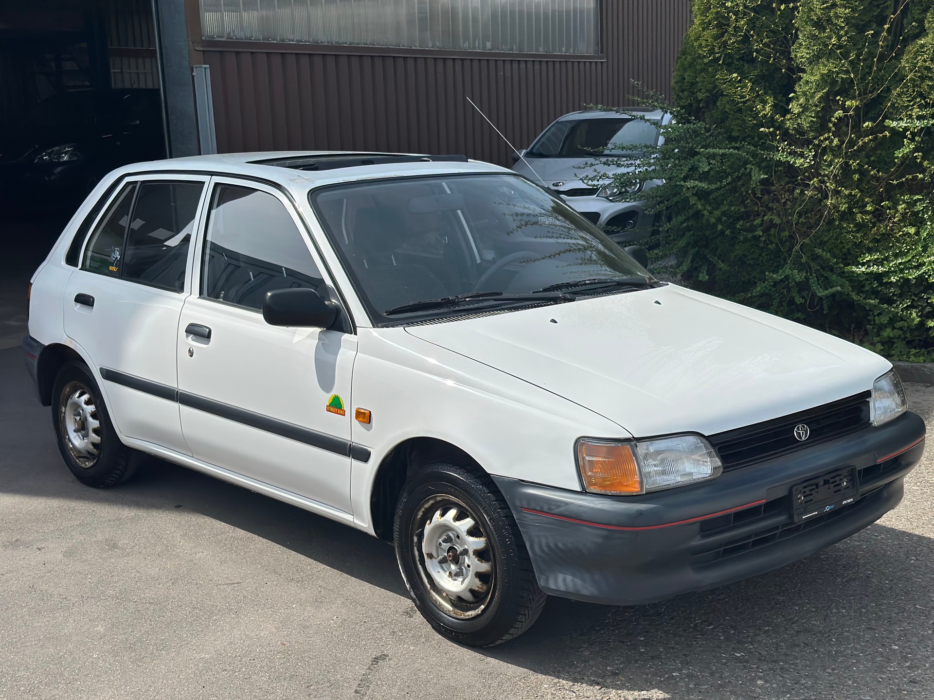 TOYOTA Starlet 1.3 XLi Dino