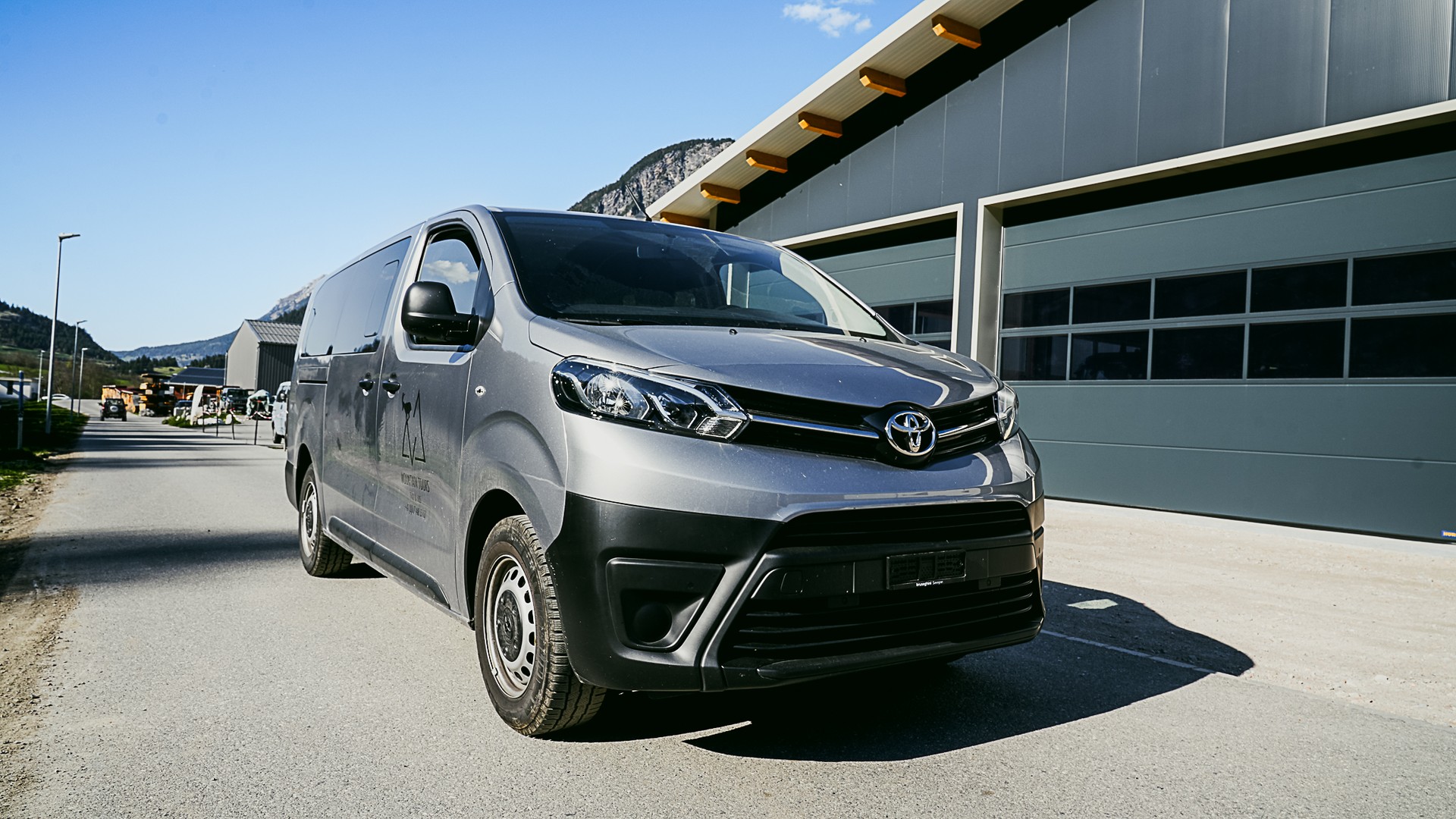 TOYOTA Combi 4x4-image-1