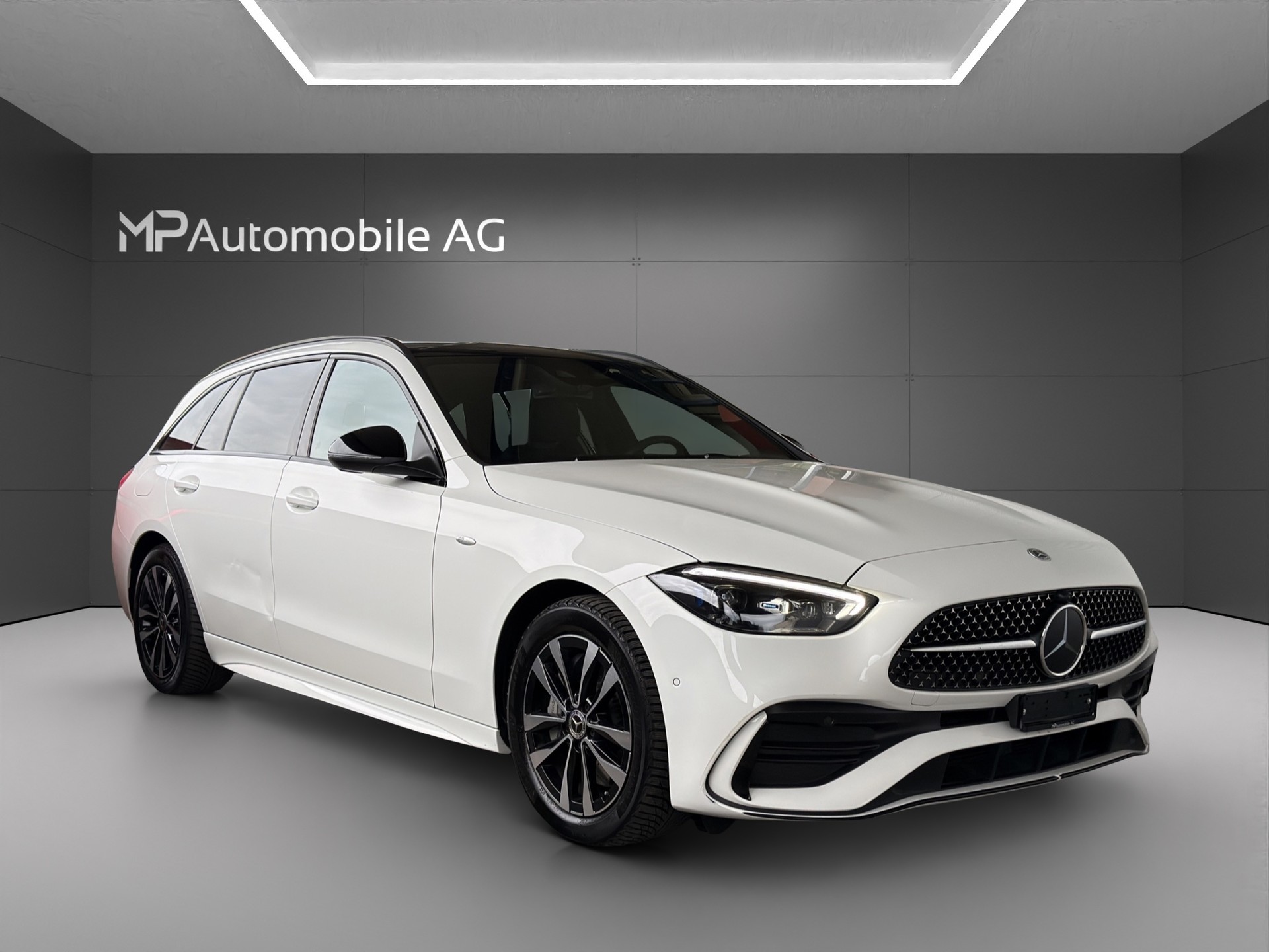 MERCEDES-BENZ C 300de T 4Matic AMG Line-showroom-element-1
