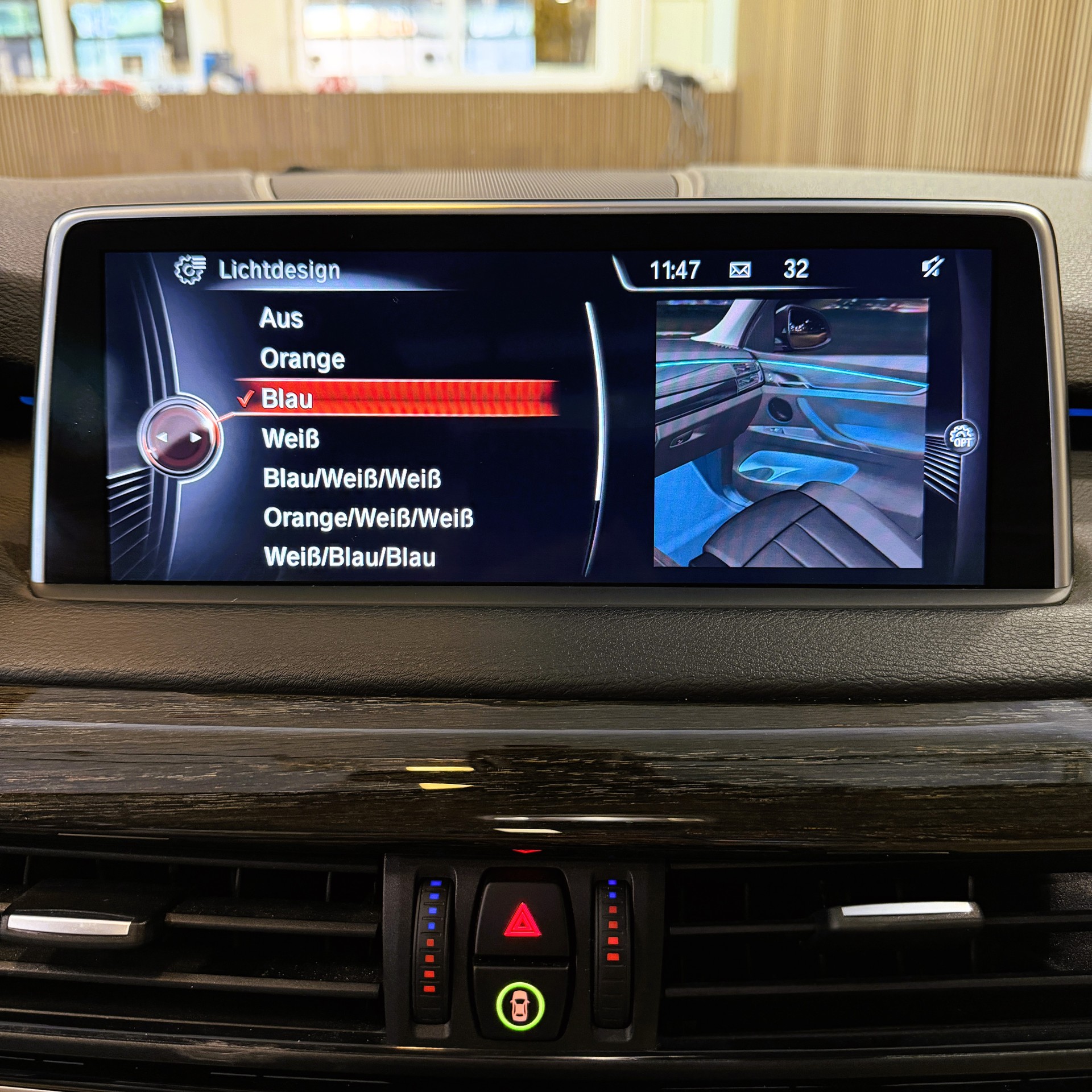 BMW X5 xDrive 30d Steptronic-image-18