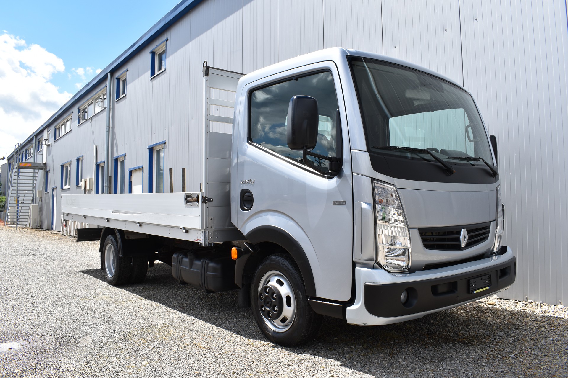 RENAULT Maxity 130.45 Brücke AHK-image-7