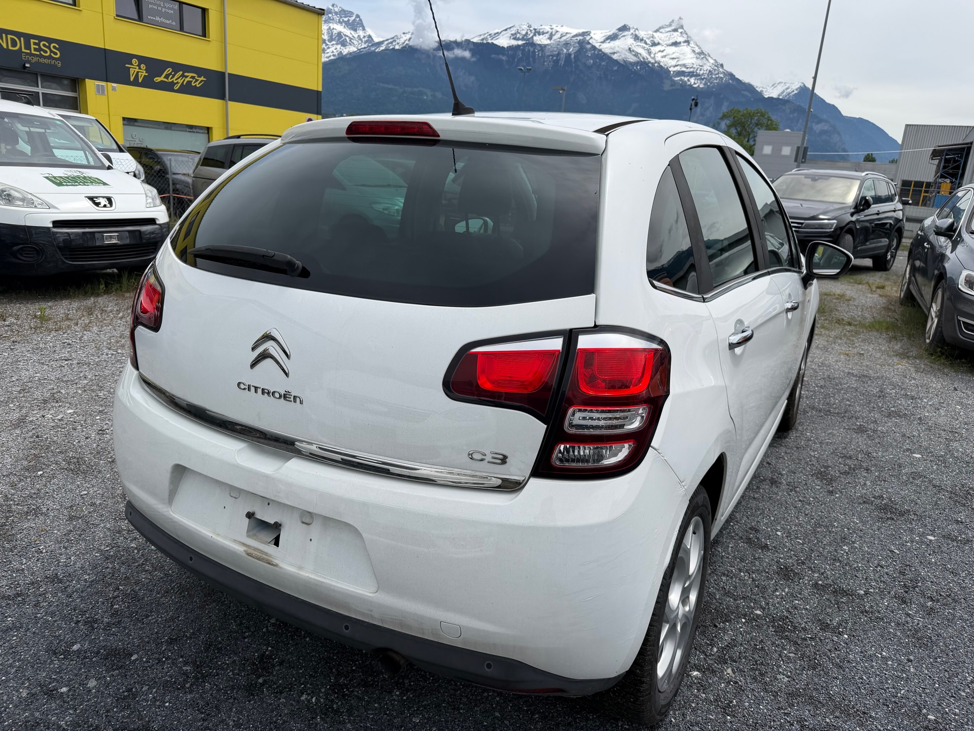 CITROEN C3 1.2i Exclusive-image-4