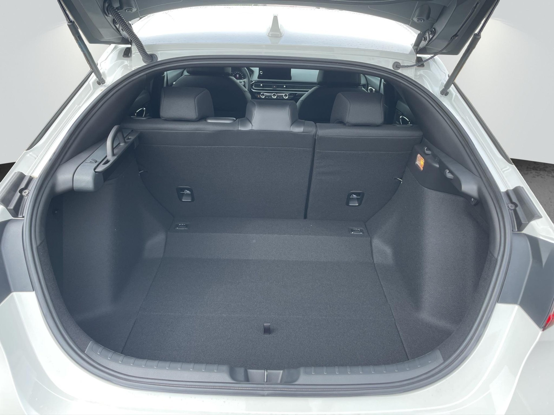 HONDA Civic 2.0 i-MMD Sport-image-13