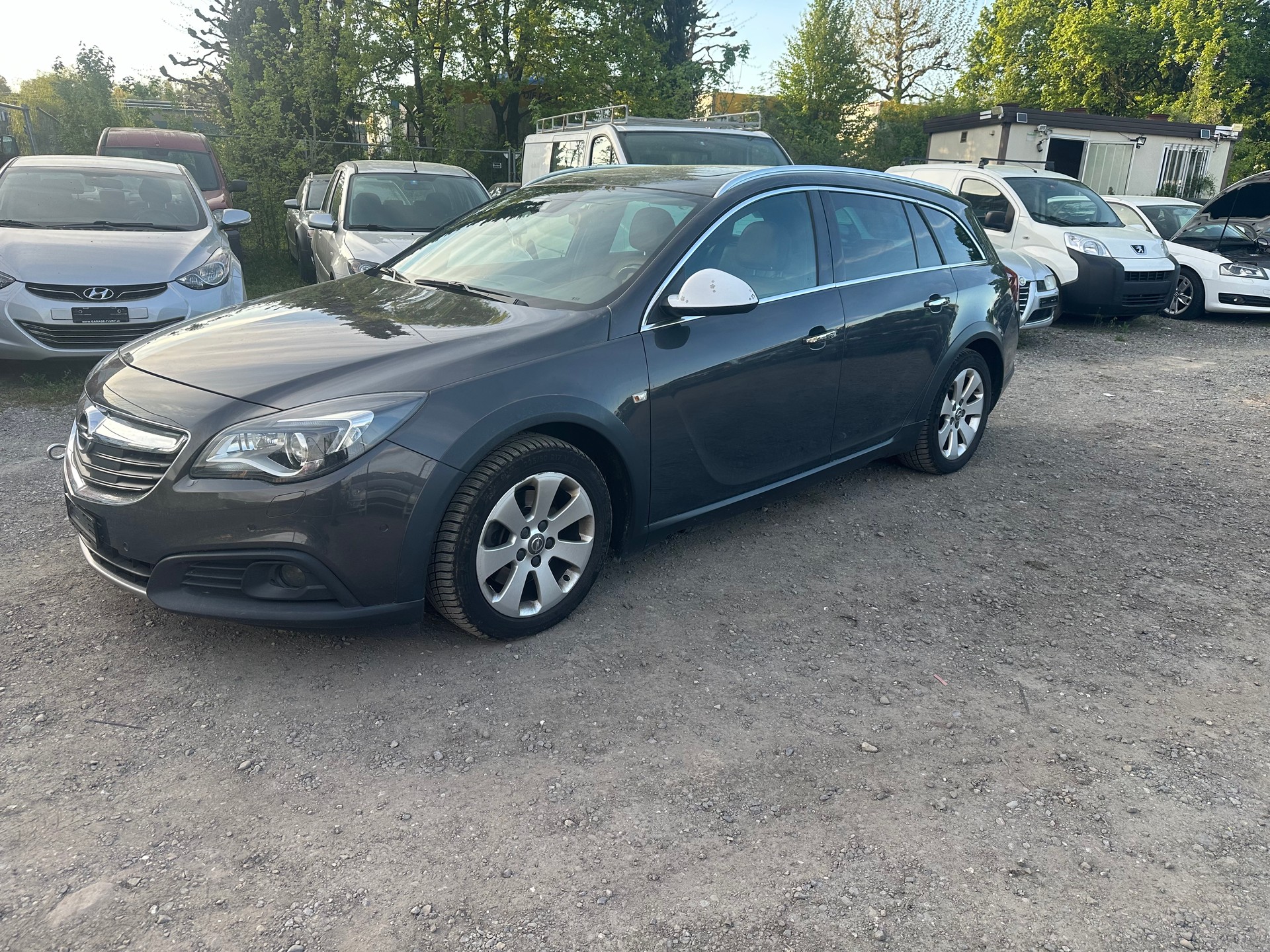 OPEL Insignia Country Tourer 2.0 CDTI 4WD Automatic-image-14